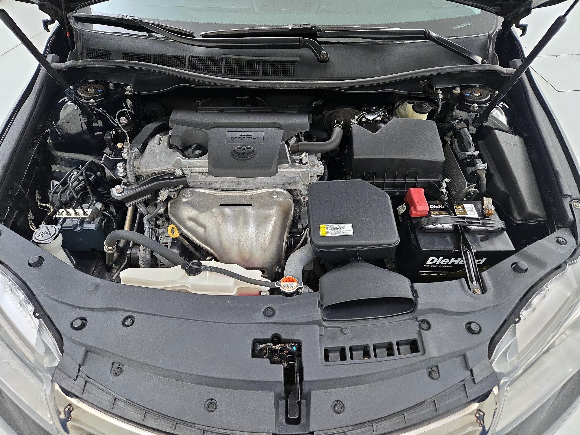 Thumbnail: 2016 Toyota Camry - 20