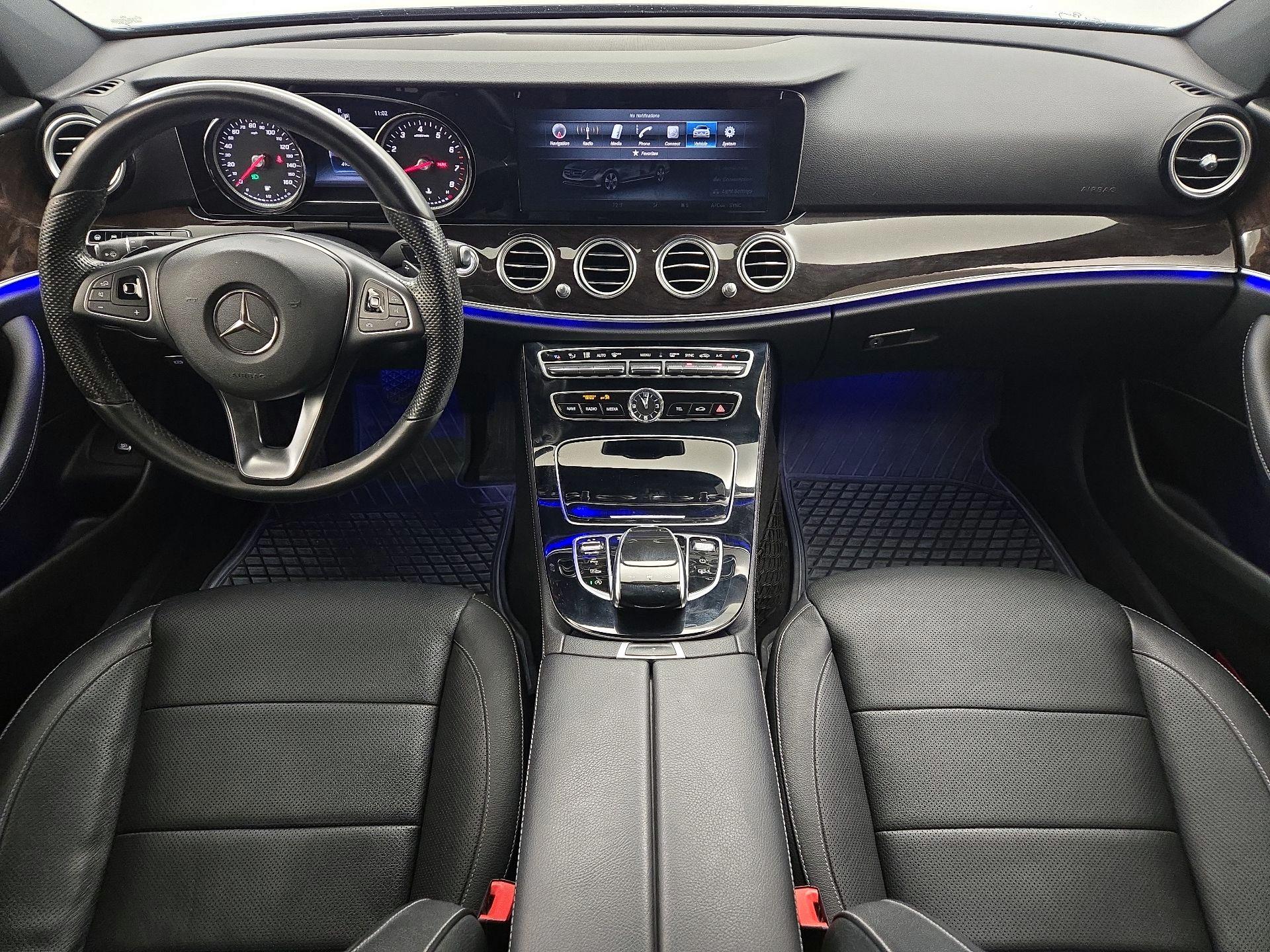 Thumbnail: 2017 Mercedes-Benz E-Class - 8