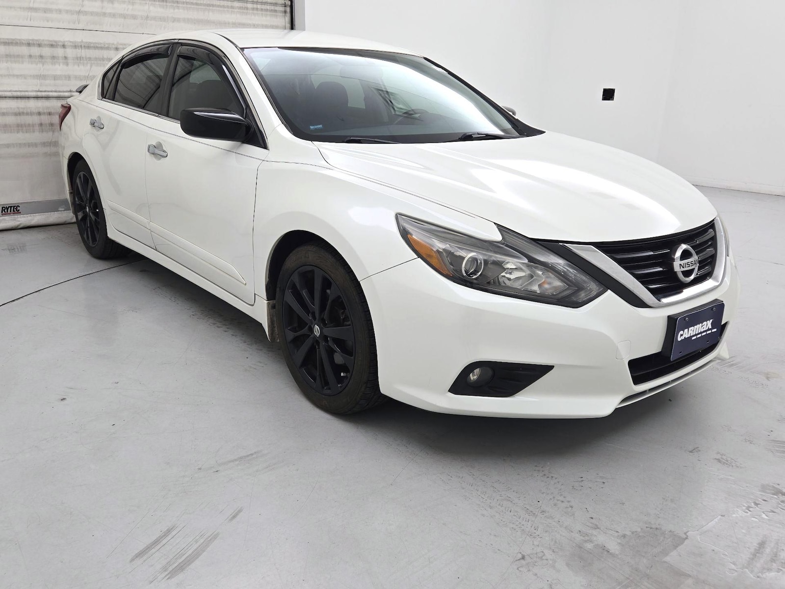 2017 Nissan Altima SR