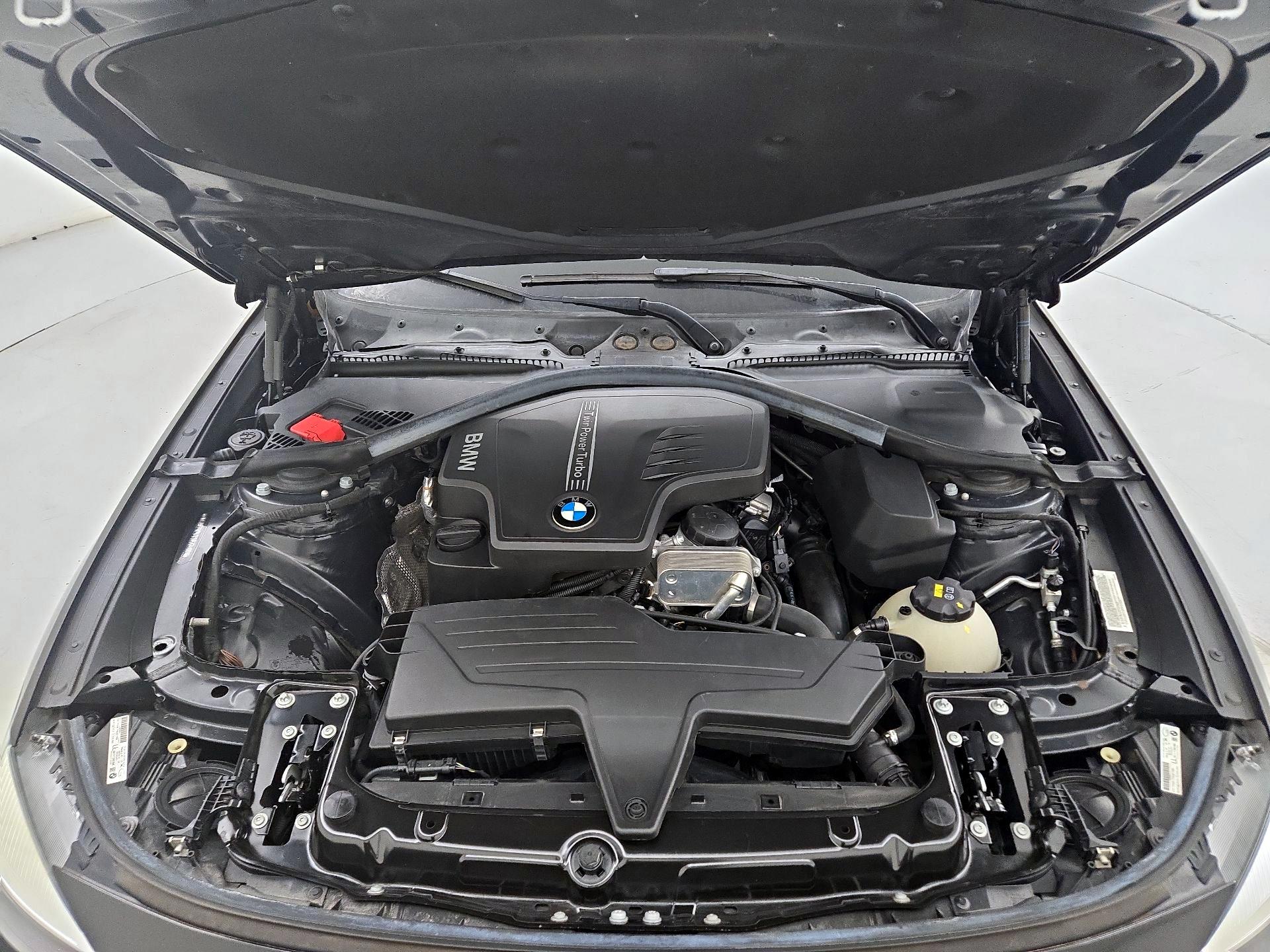 Thumbnail: 2015 BMW 3 Series - 20