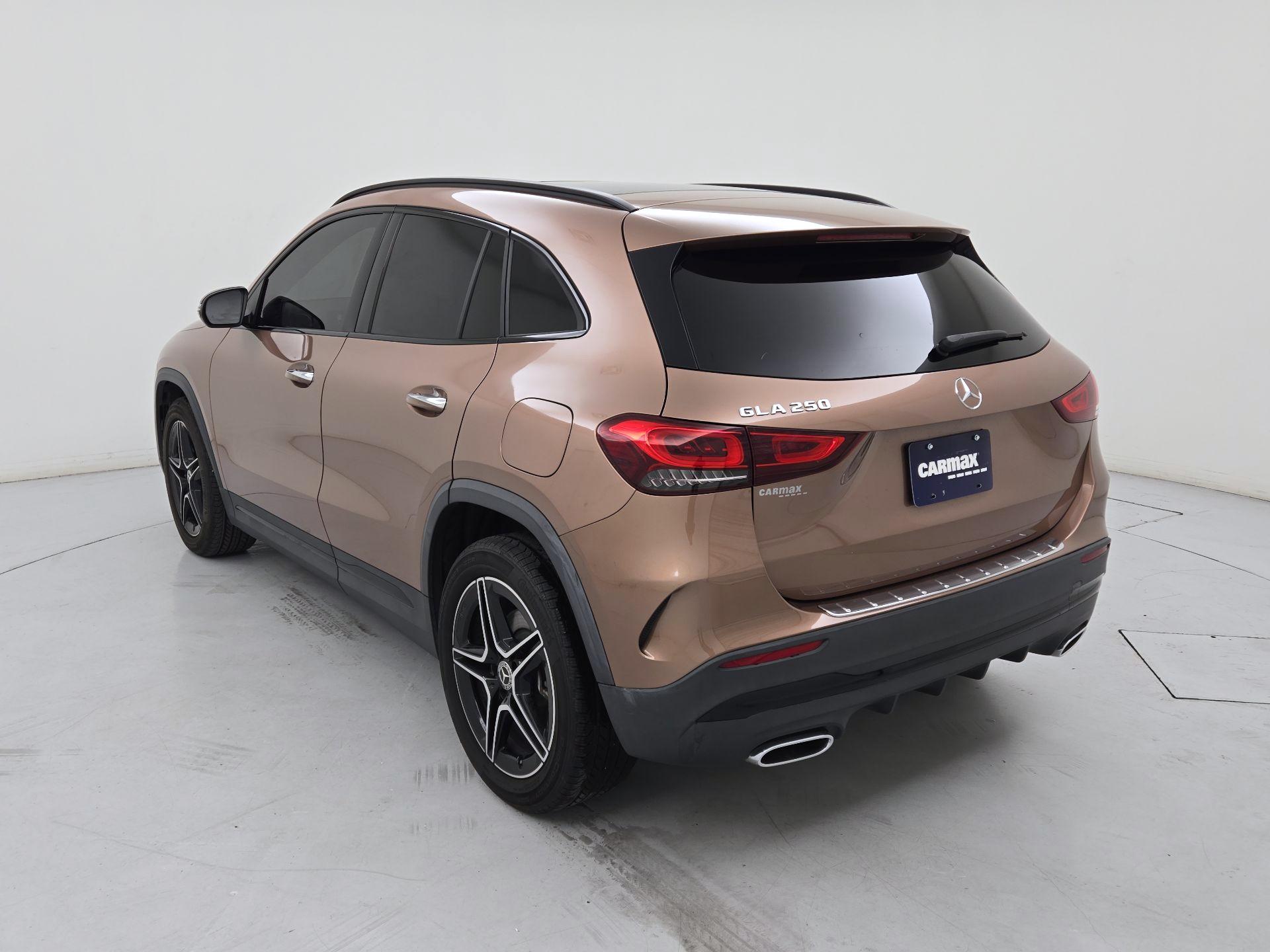 Thumbnail: 2023 Mercedes-Benz GLA - 7