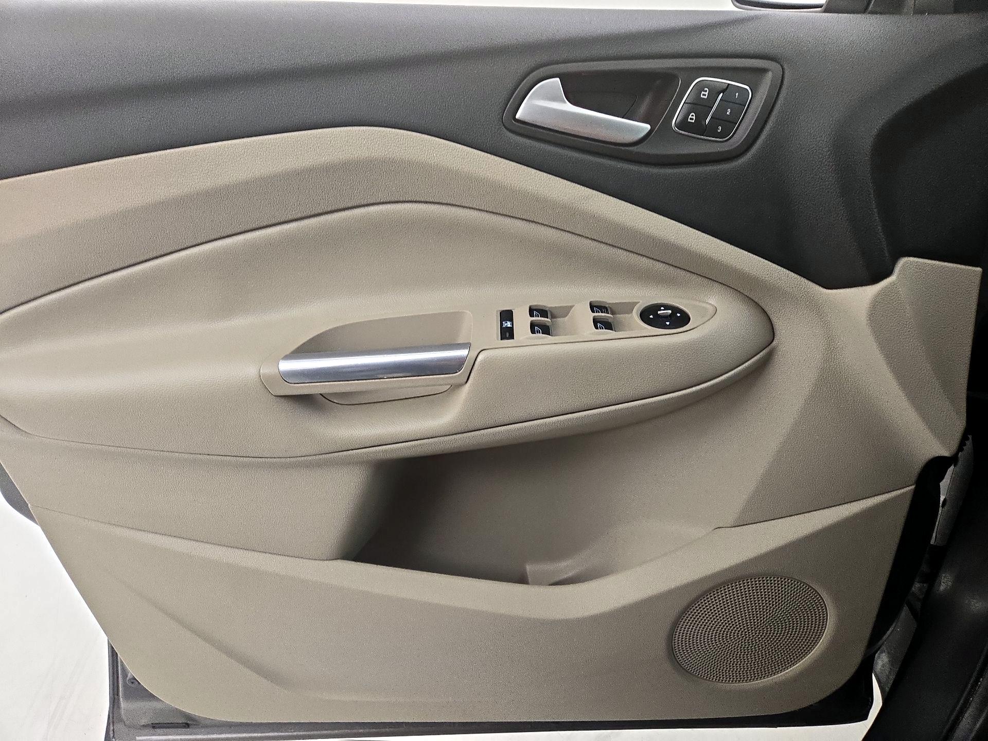 Thumbnail: 2014 Ford Escape - 12