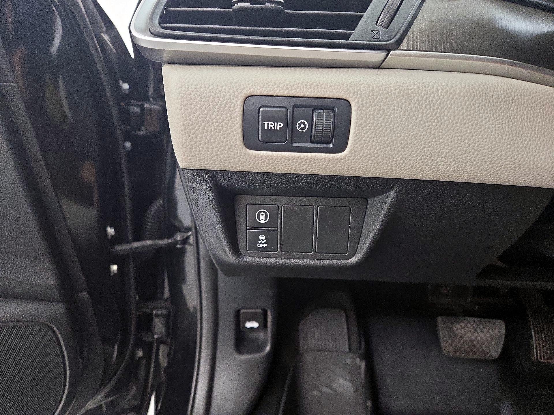 Thumbnail: 2018 Honda Accord - 13