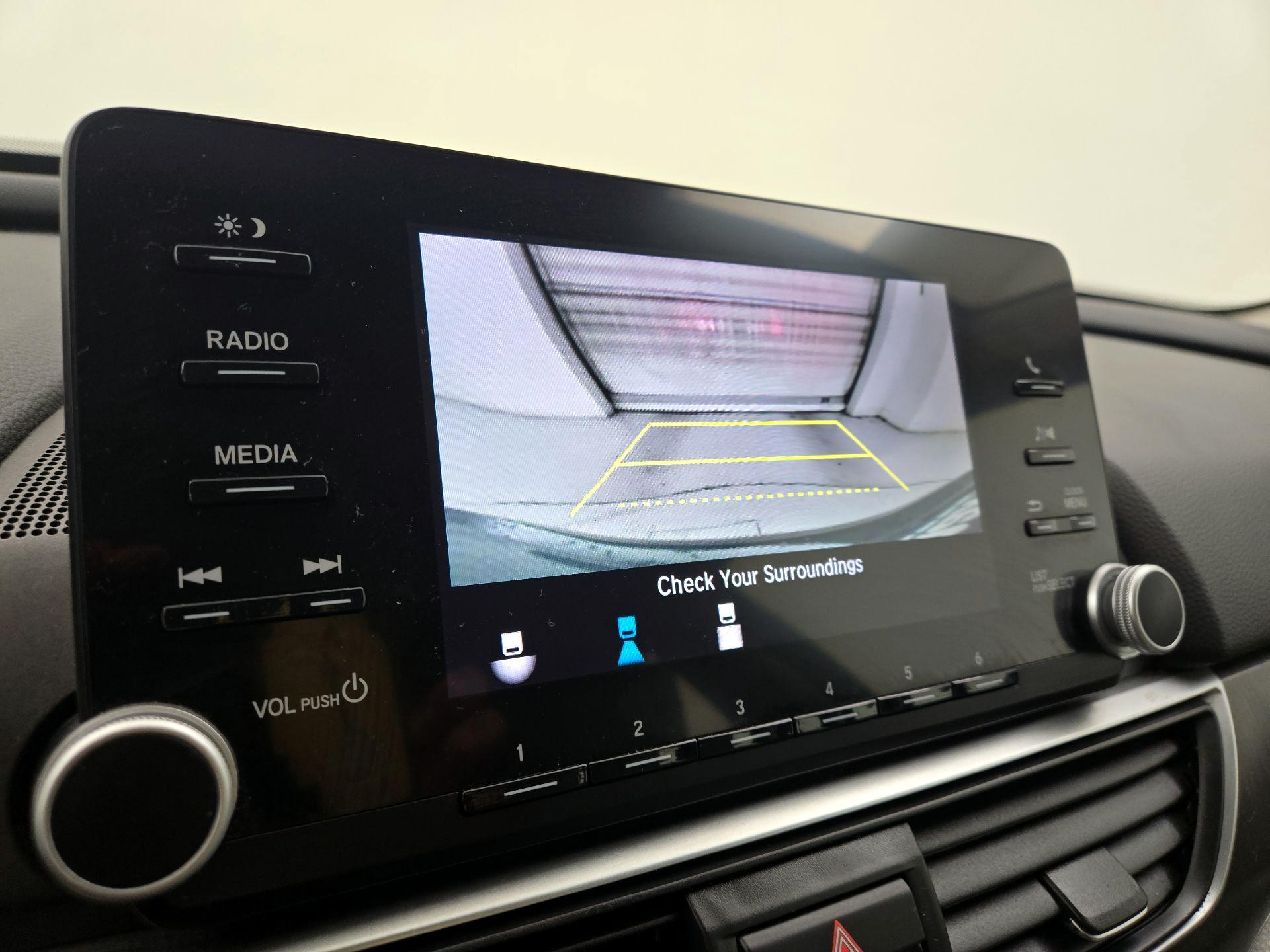 Thumbnail: 2018 Honda Accord - 14