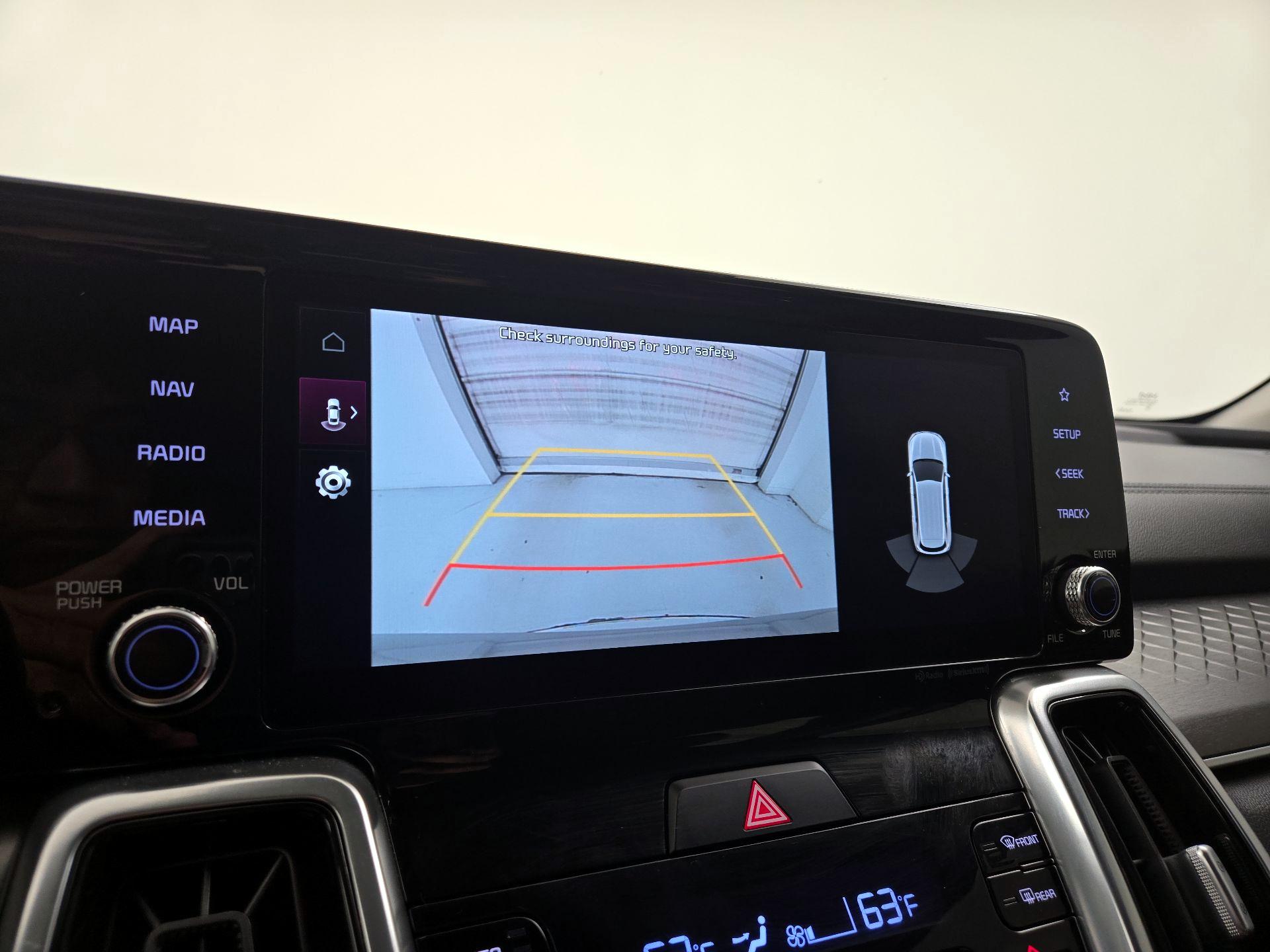 Thumbnail: 2022 Kia Sorento - 13