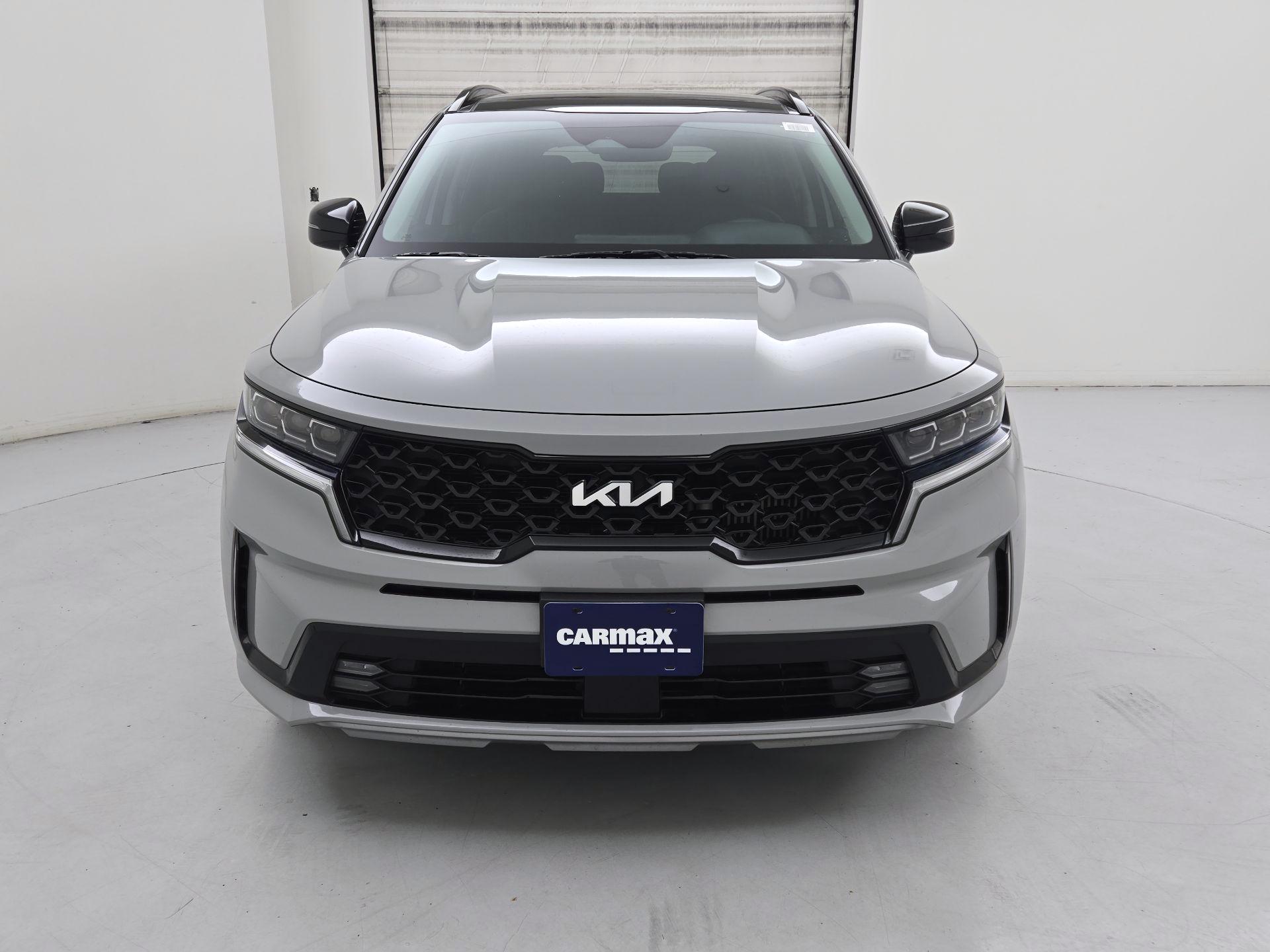 Thumbnail: 2022 Kia Sorento - 2