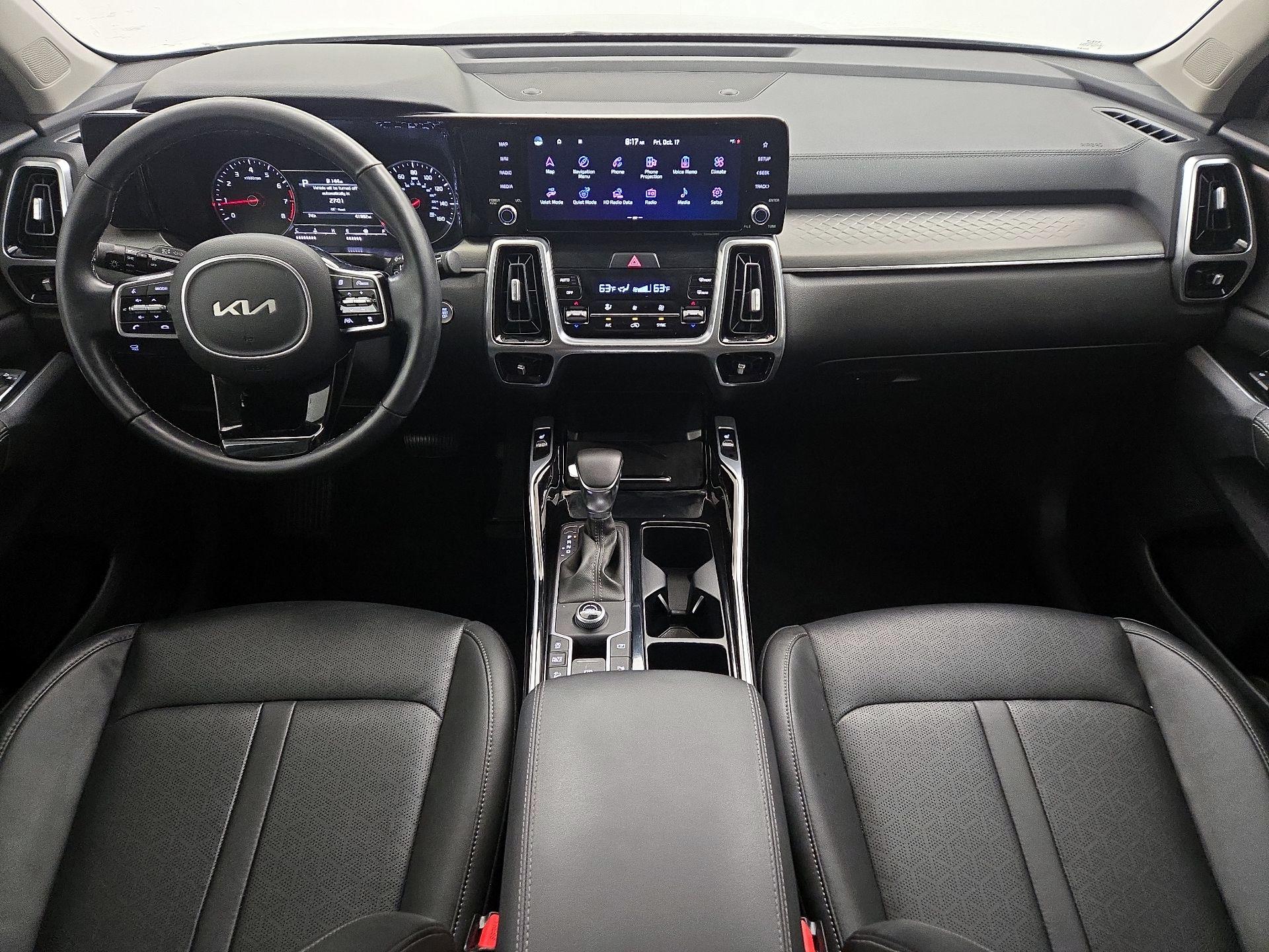 Thumbnail: 2022 Kia Sorento - 8