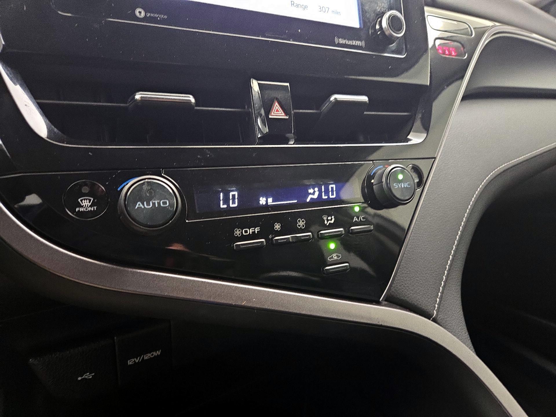 Thumbnail: 2023 Toyota Camry - 16