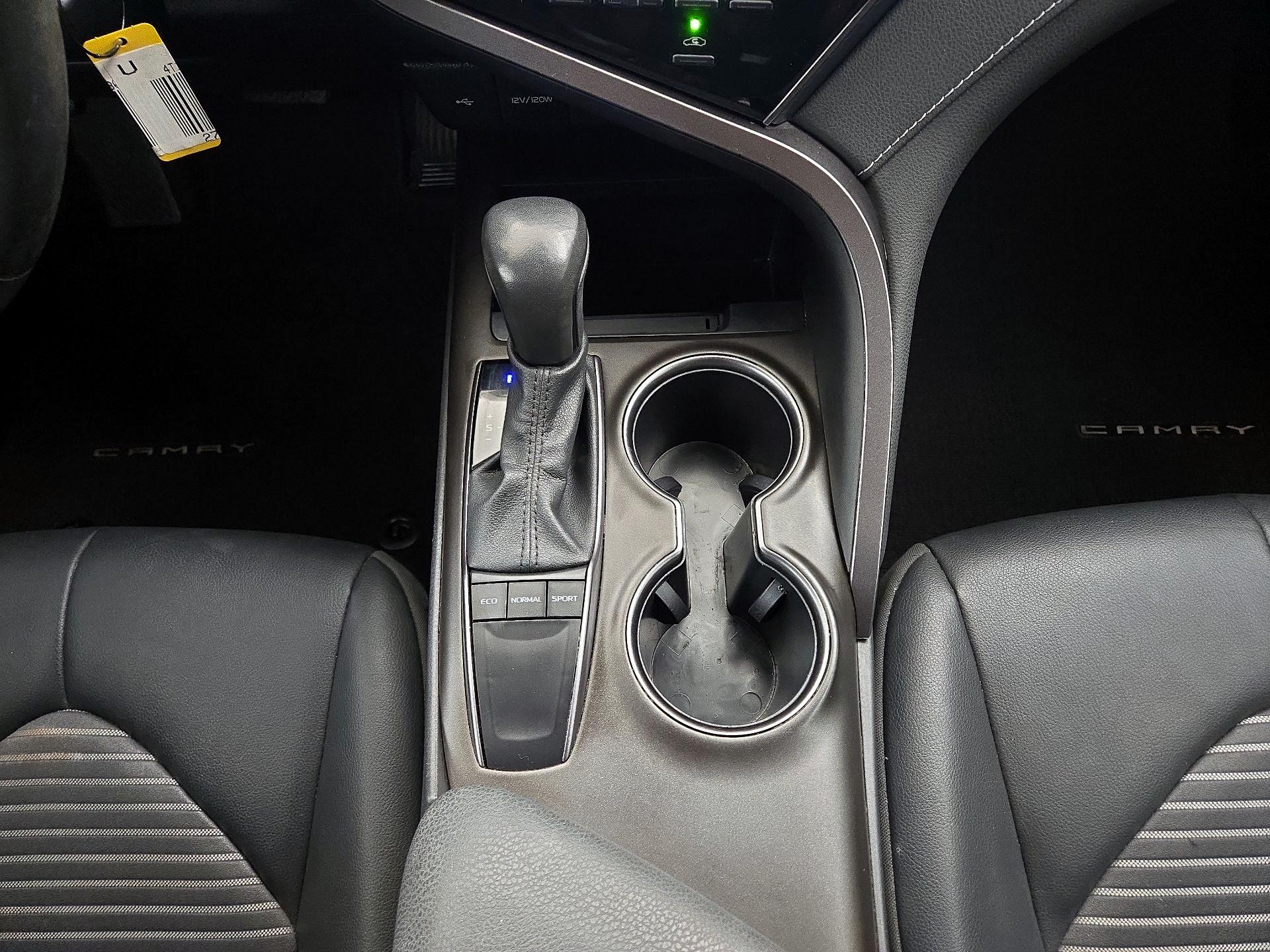 Thumbnail: 2023 Toyota Camry - 17