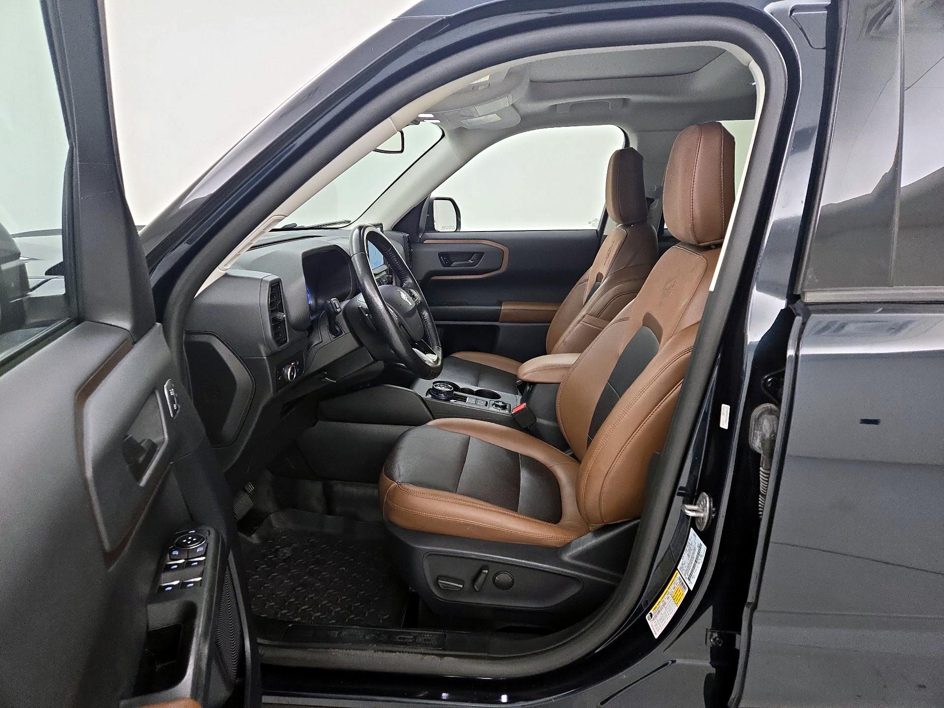 Thumbnail: 2023 Ford Bronco Sport - 11