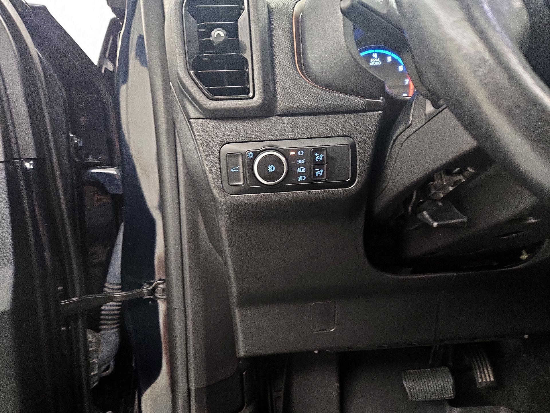 Thumbnail: 2023 Ford Bronco Sport - 13