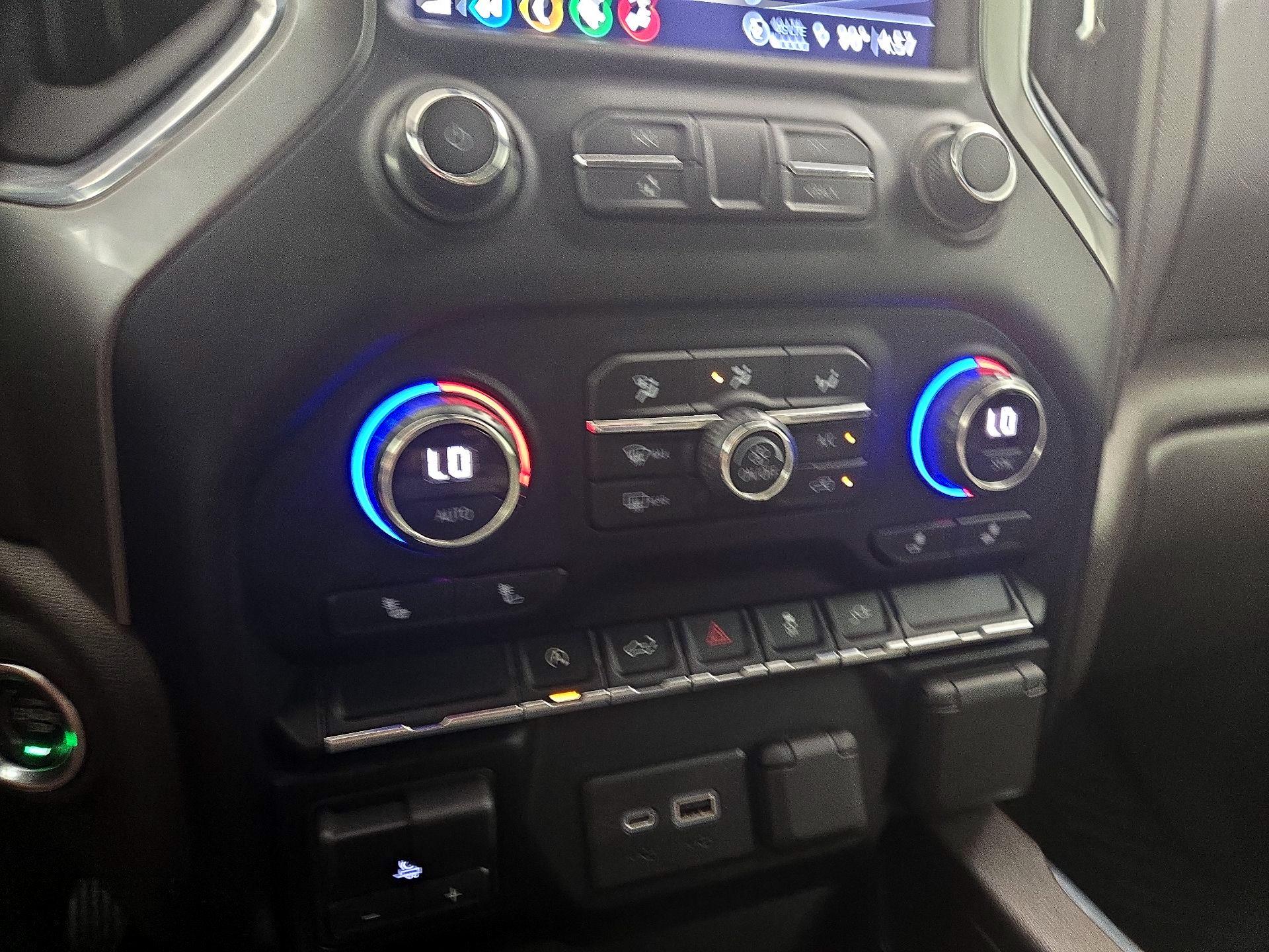 Thumbnail: 2021 Chevrolet Silverado 1500 - 14