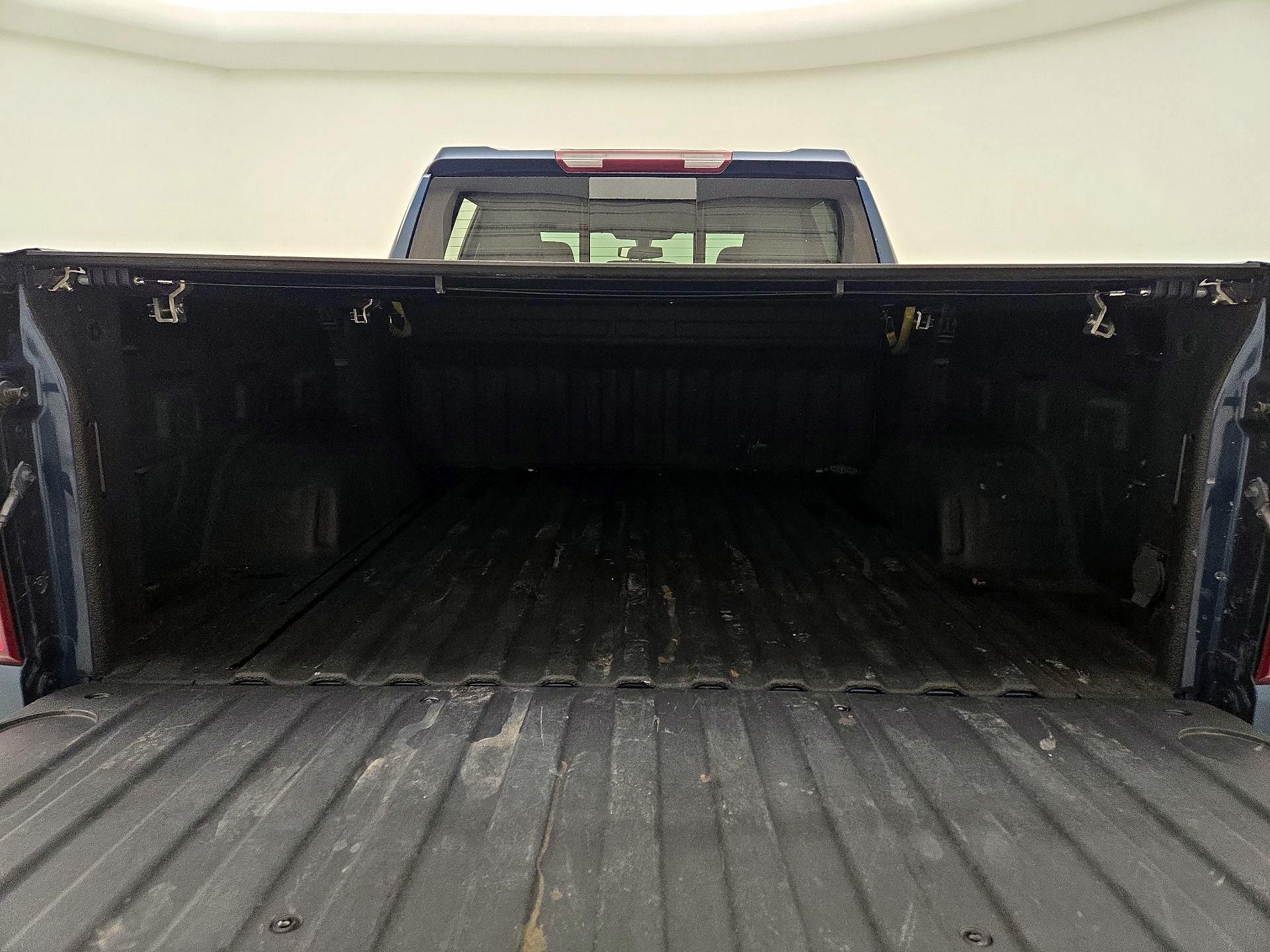 Thumbnail: 2021 Chevrolet Silverado 1500 - 18