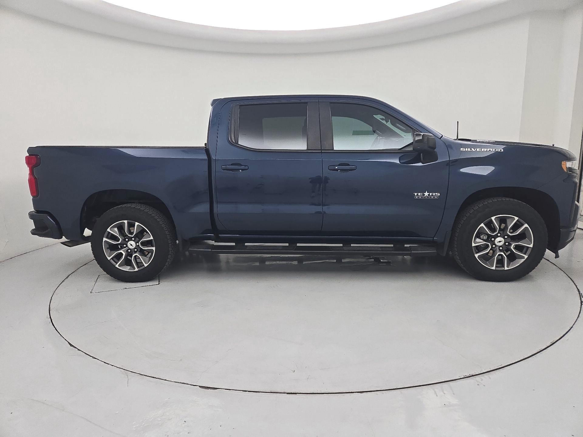 Thumbnail: 2021 Chevrolet Silverado 1500 - 4