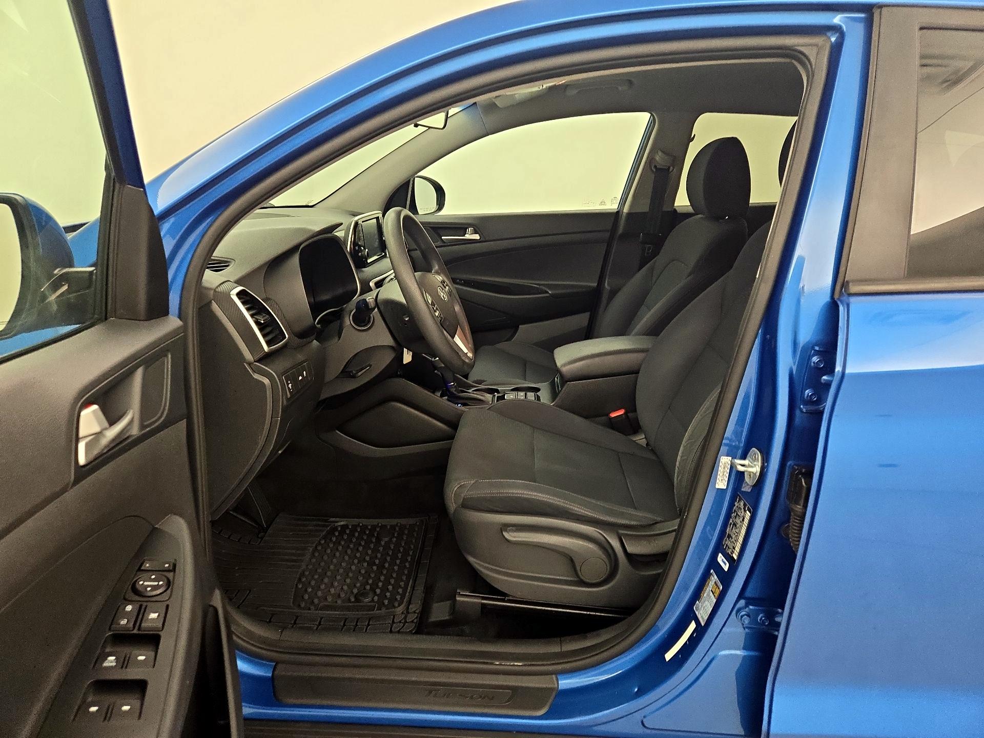 Thumbnail: 2019 Hyundai Tucson - 9
