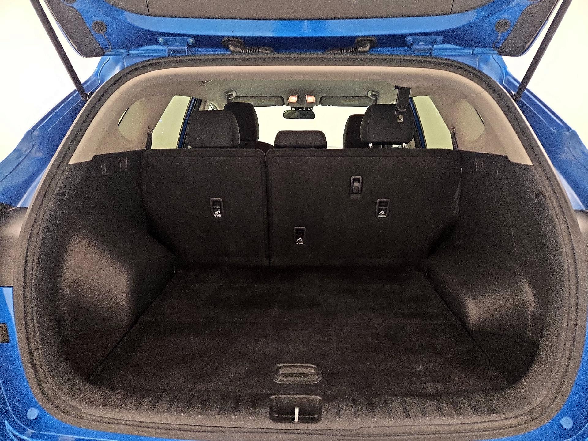 Thumbnail: 2019 Hyundai Tucson - 18