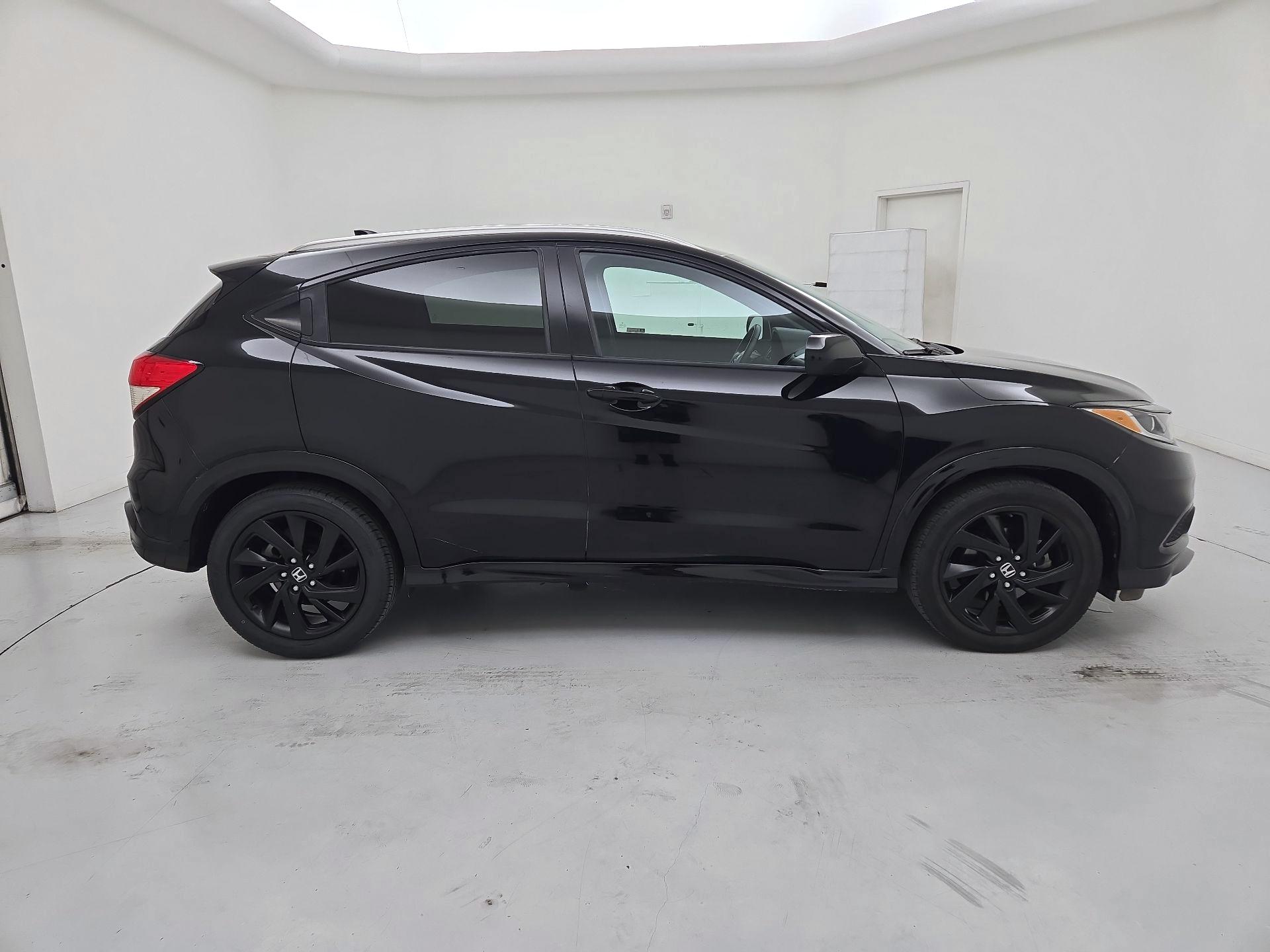 Thumbnail: 2021 Honda HR-V - 4