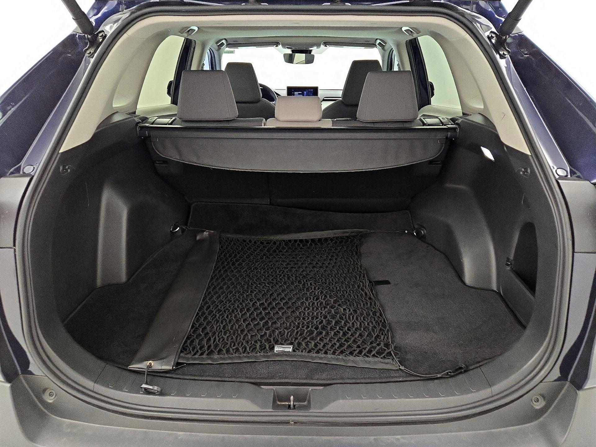 Thumbnail: 2024 Toyota RAV4 - 19