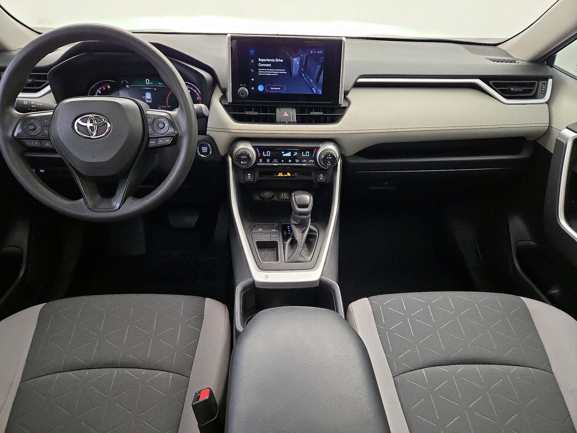 Thumbnail: 2024 Toyota RAV4 - 8