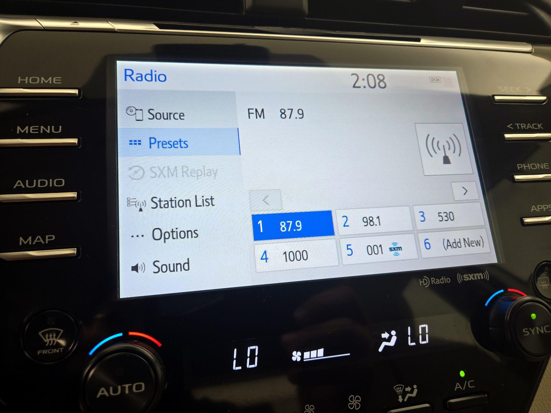 Thumbnail: 2019 Toyota Camry - 13
