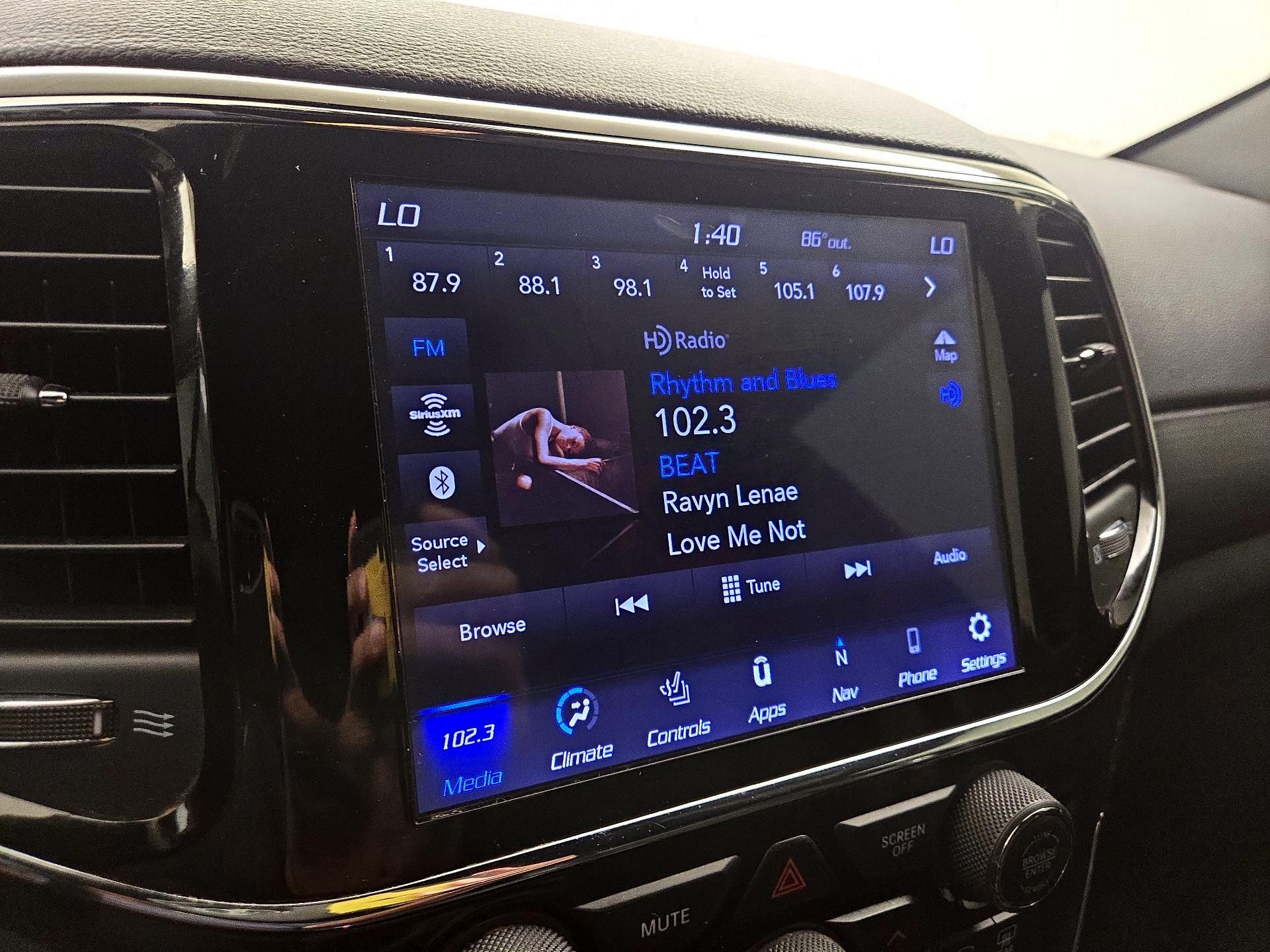 Thumbnail: 2020 Jeep Grand Cherokee - 14