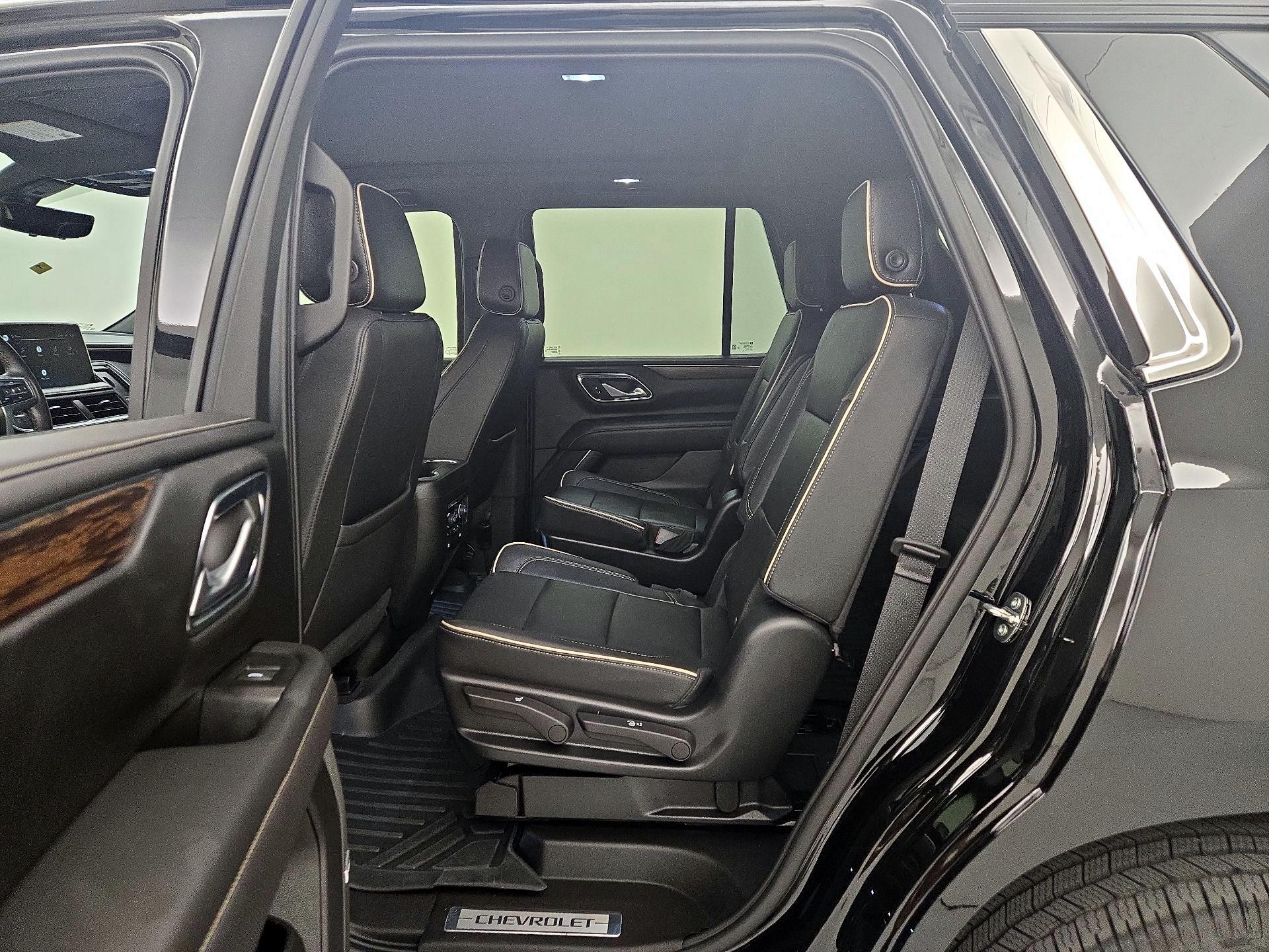 Thumbnail: 2022 Chevrolet Tahoe - 20