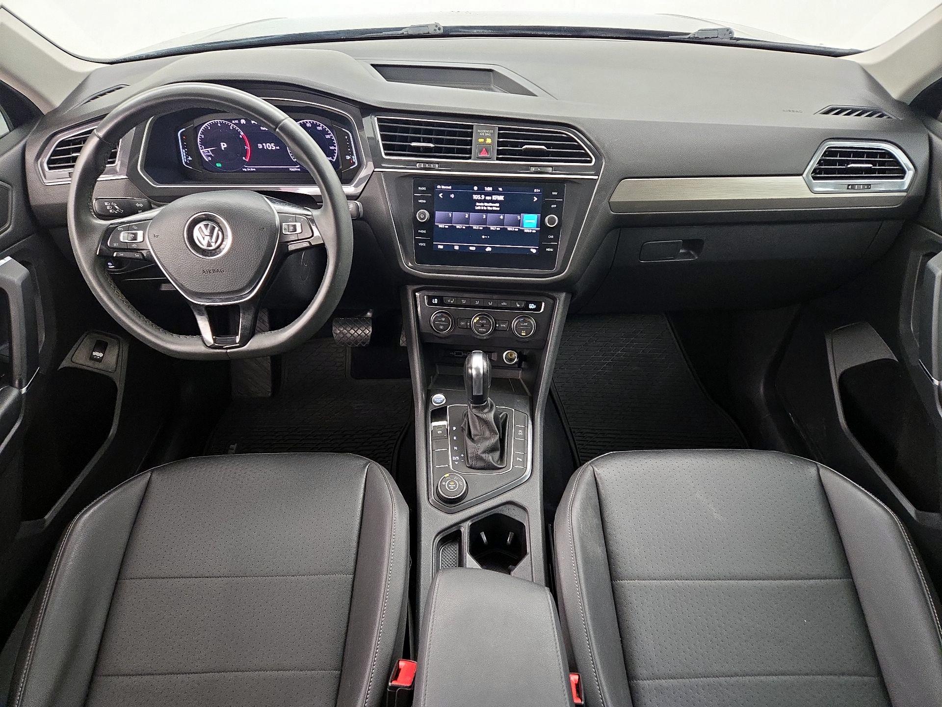 Thumbnail: 2020 Volkswagen Tiguan - 9