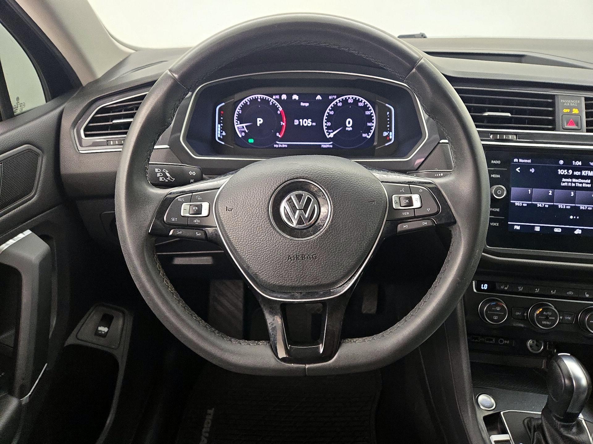 Thumbnail: 2020 Volkswagen Tiguan - 10