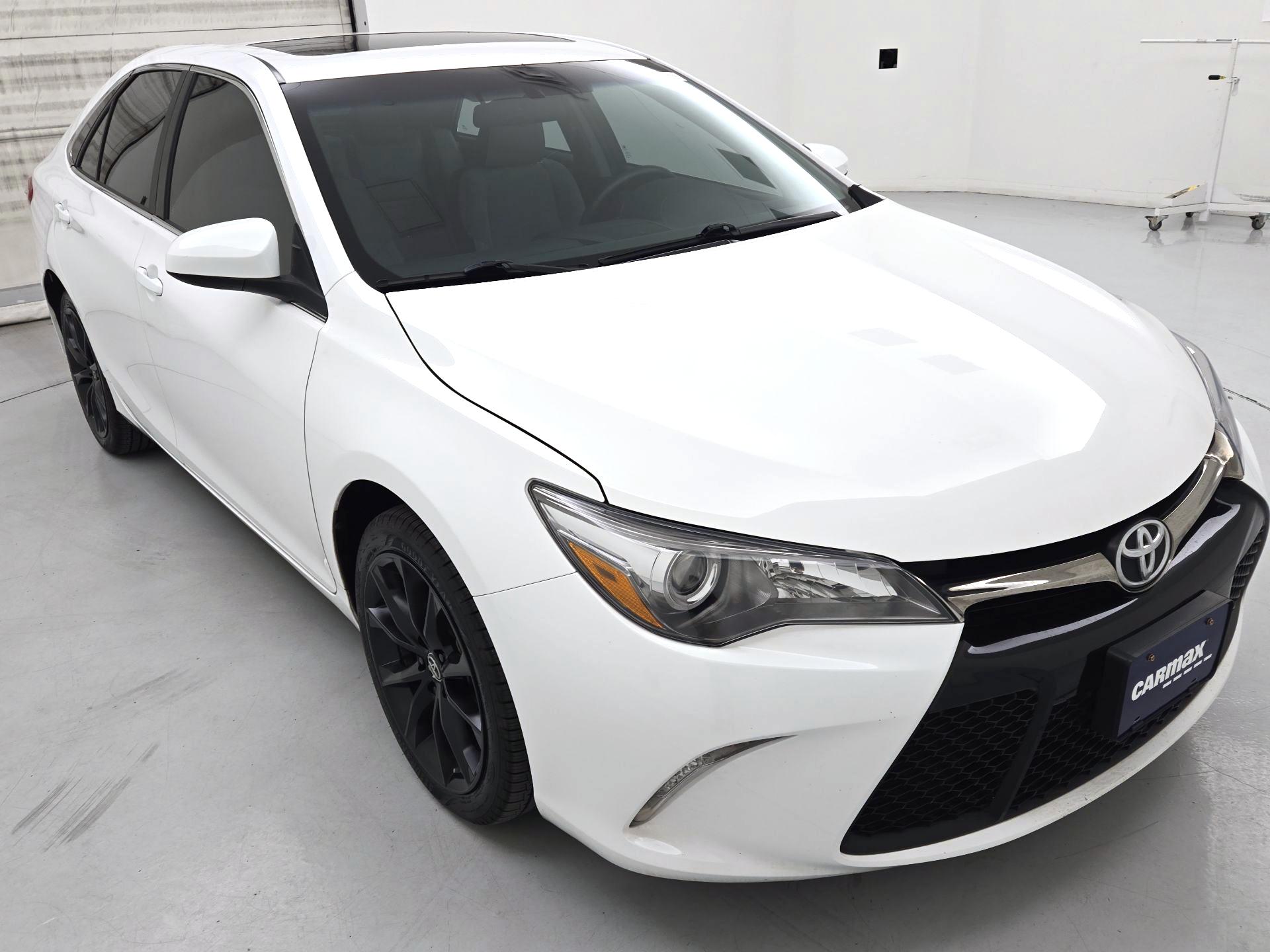 Thumbnail: 2015 Toyota Camry - 1