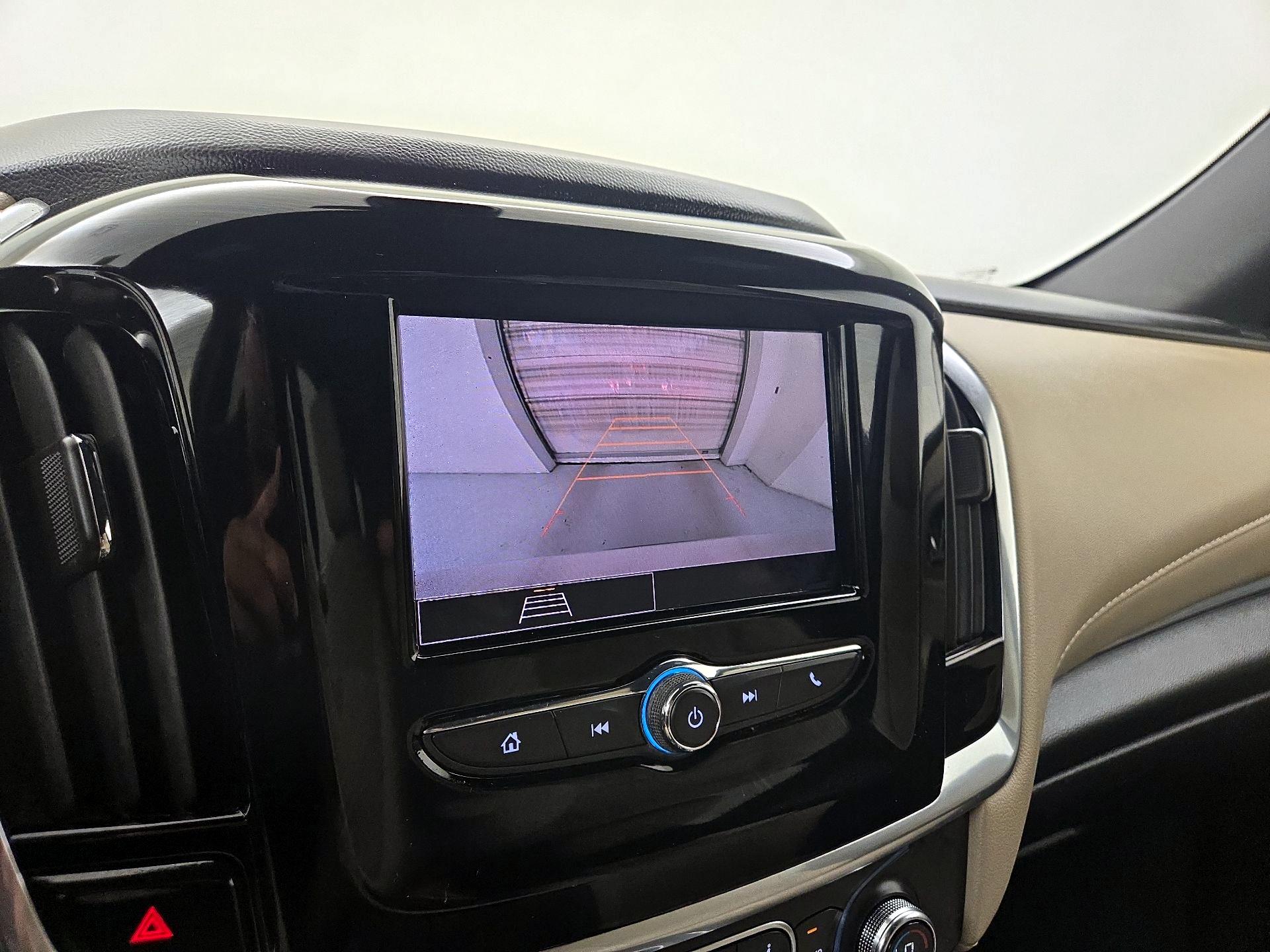 Thumbnail: 2022 Chevrolet Traverse - 12