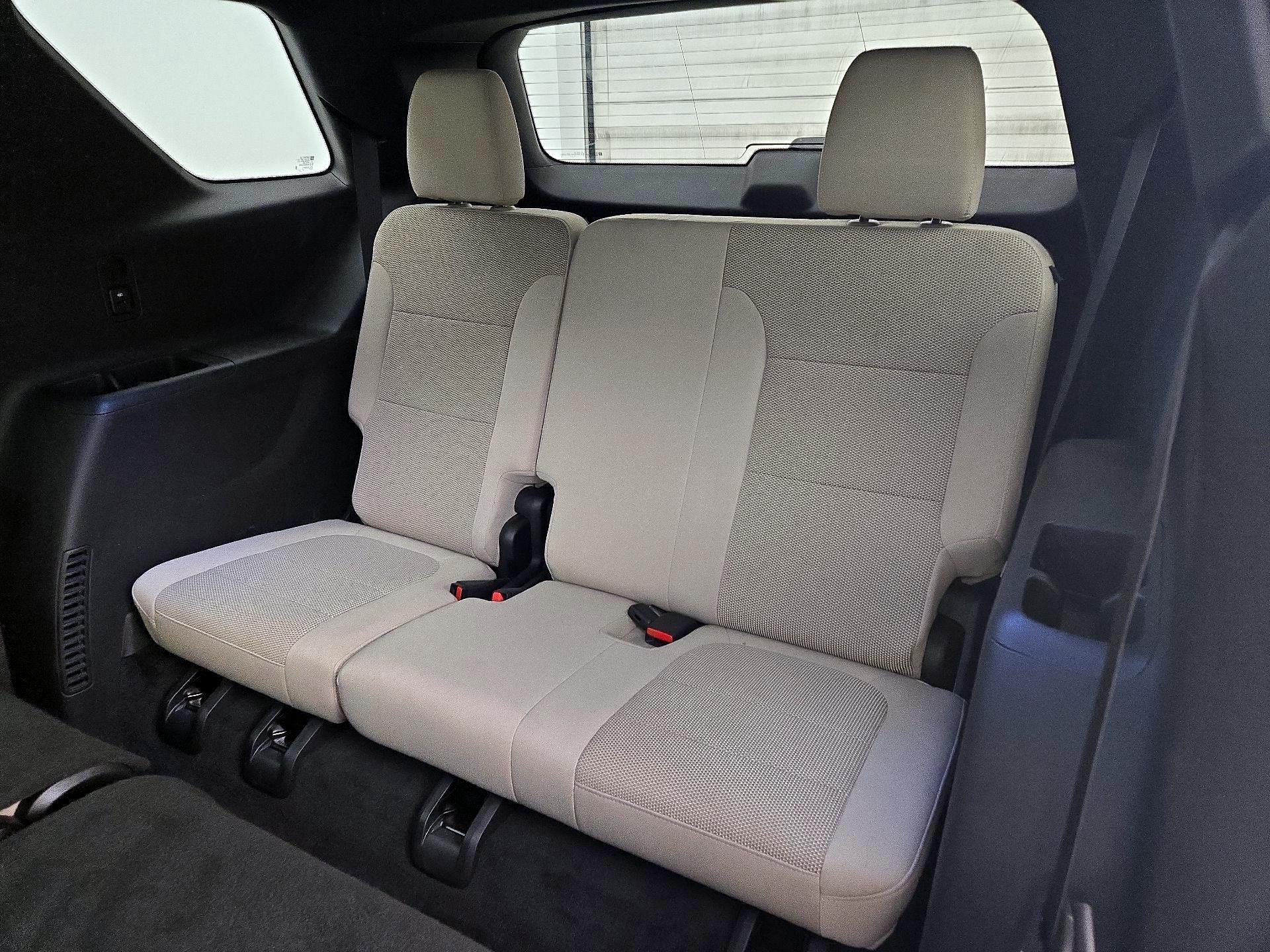 Thumbnail: 2022 Chevrolet Traverse - 18