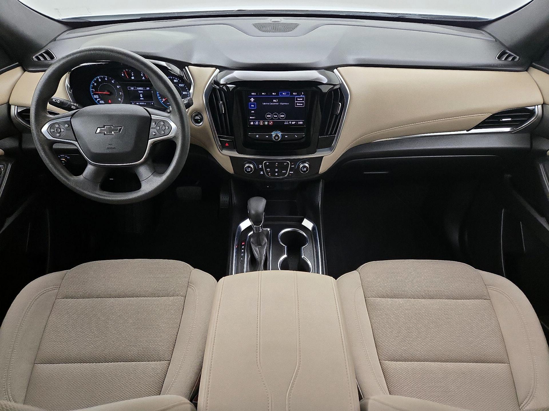 Thumbnail: 2022 Chevrolet Traverse - 8