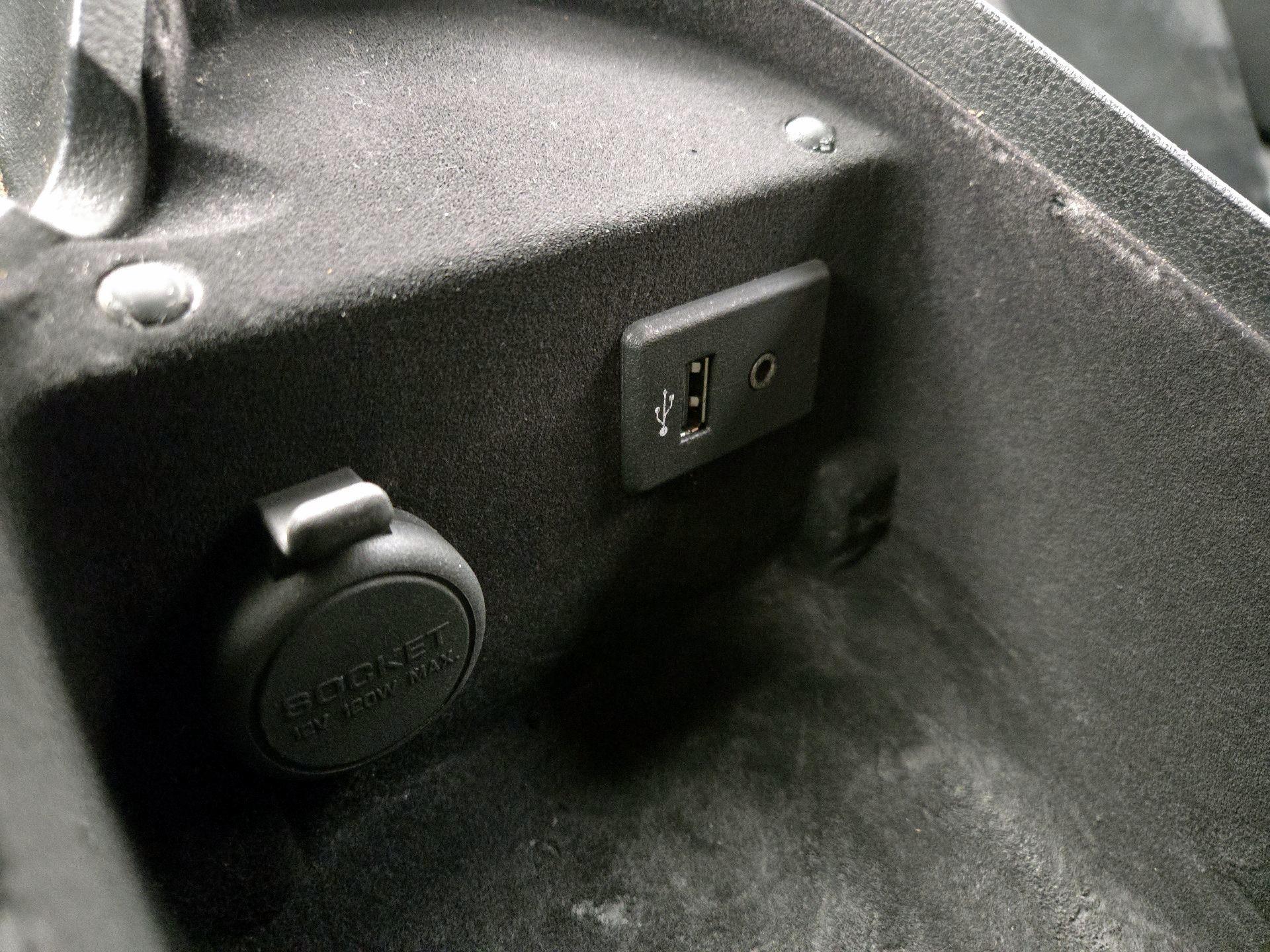 Thumbnail: 2017 Nissan Z - 17