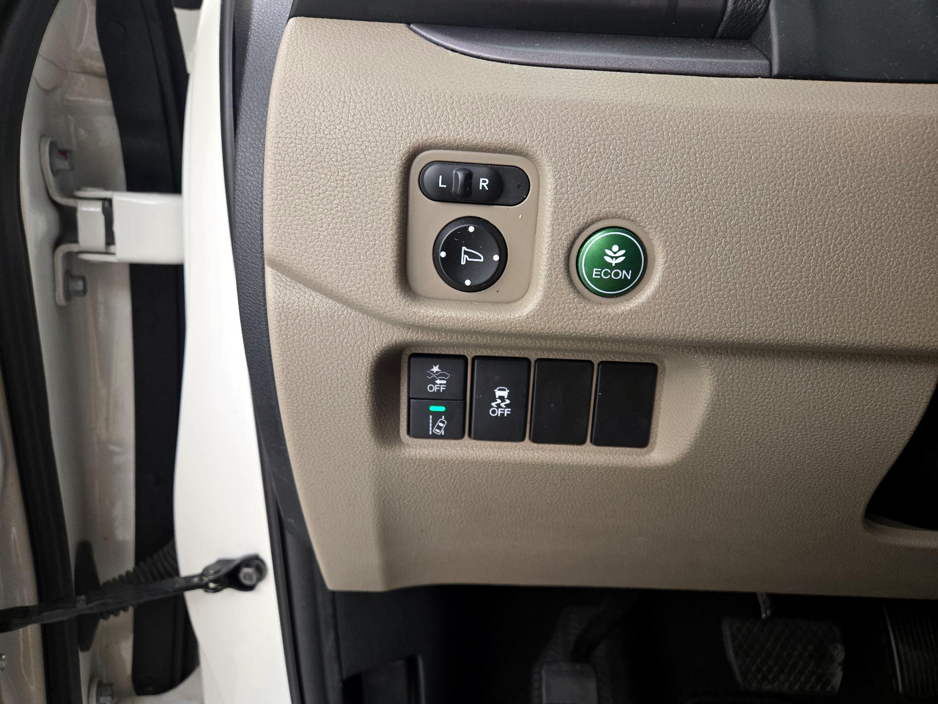 Thumbnail: 2019 Honda Pilot - 13