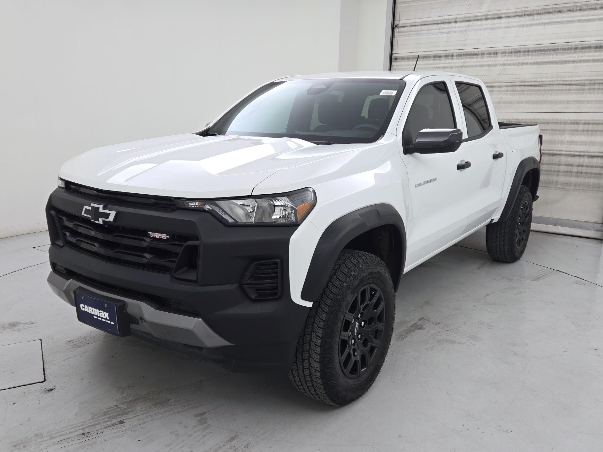 Thumbnail: 2025 Chevrolet Colorado - 3