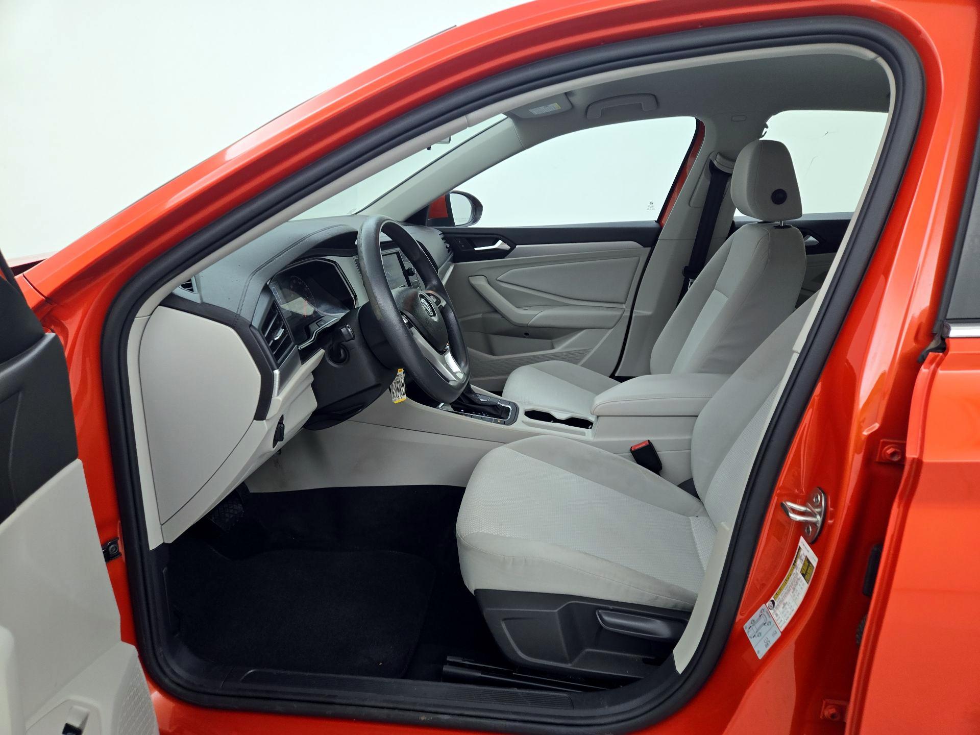 Thumbnail: 2019 Volkswagen Jetta - 11