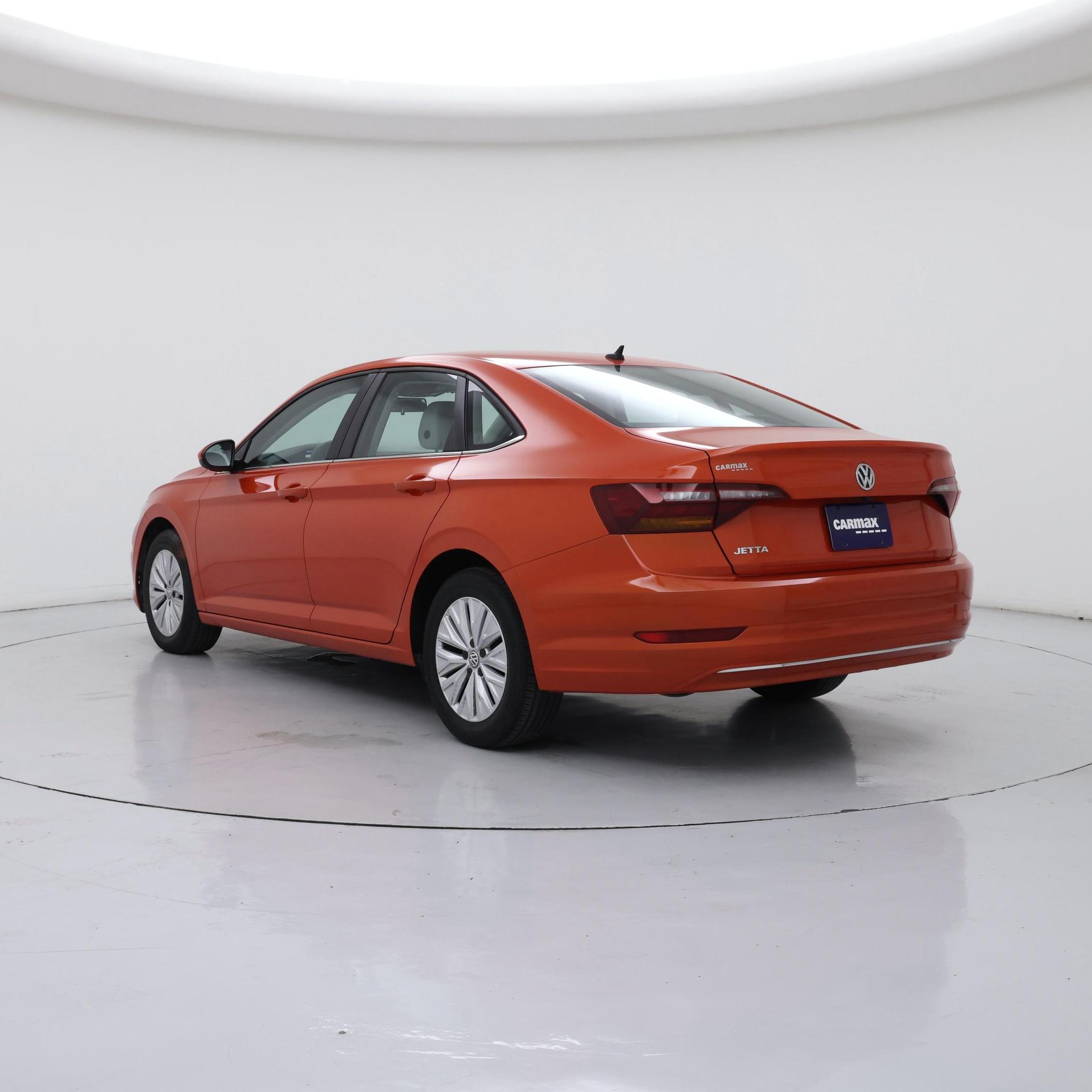 Thumbnail: 2019 Volkswagen Jetta - 2