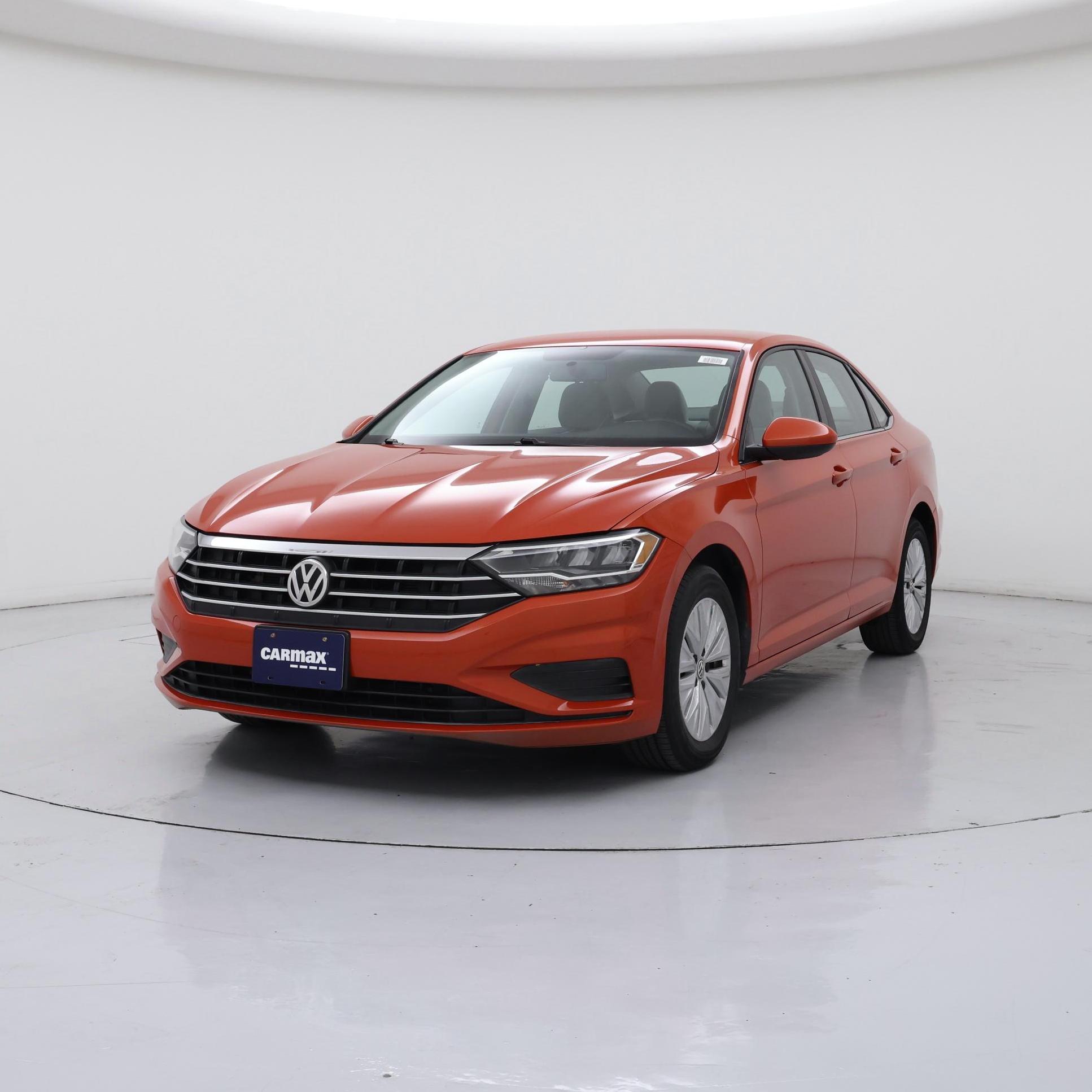 Thumbnail: 2019 Volkswagen Jetta - 4