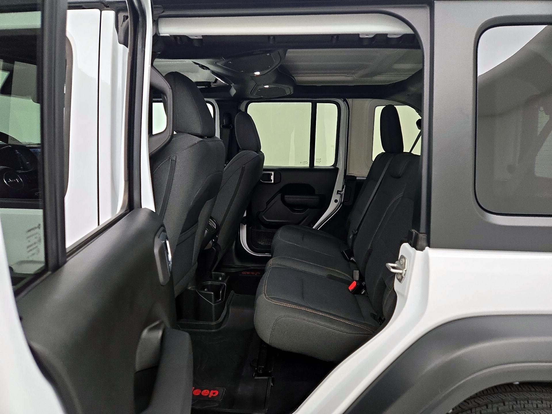 Thumbnail: 2024 Jeep Wrangler - 17