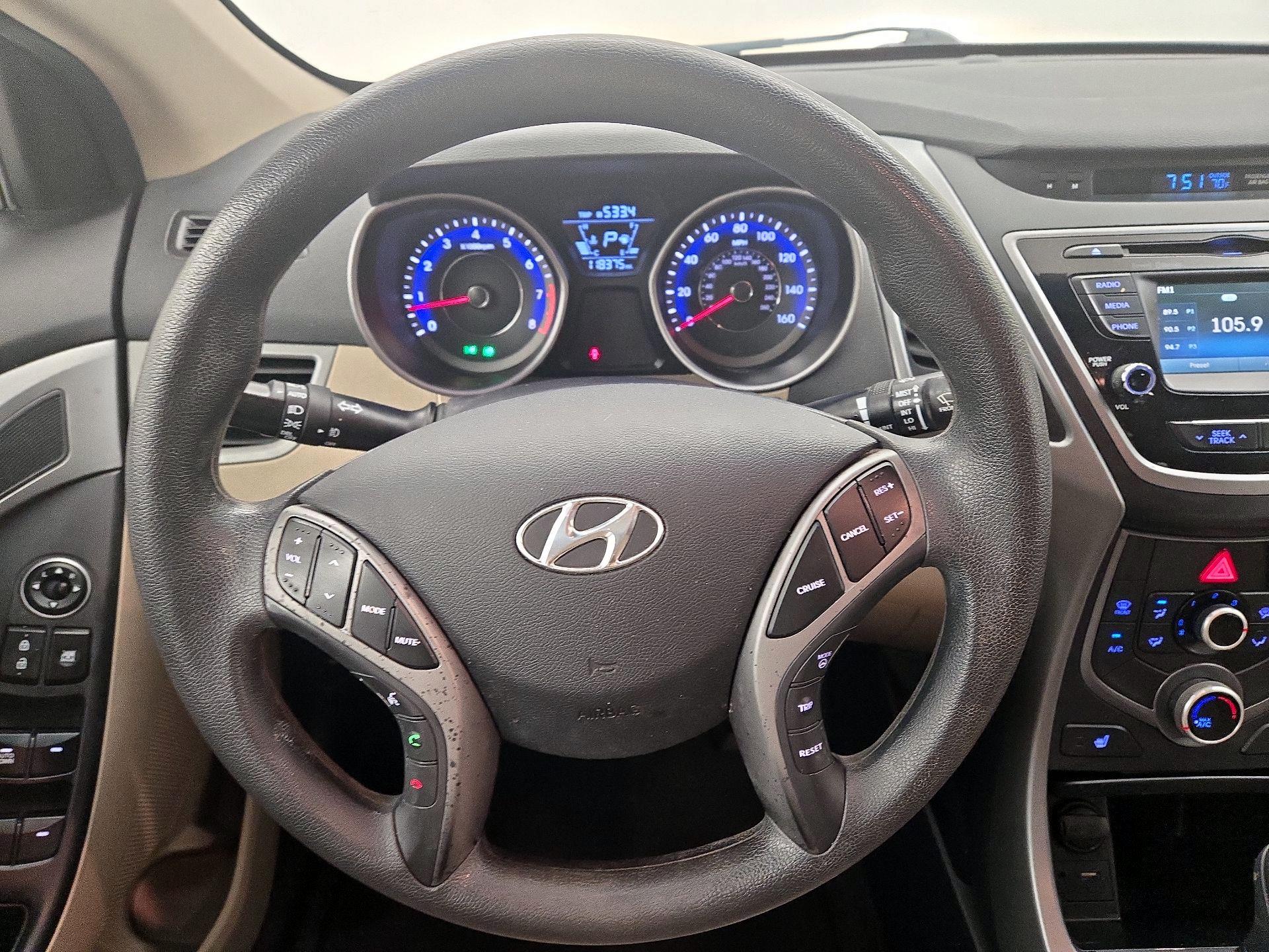 Thumbnail: 2014 Hyundai Elantra - 10