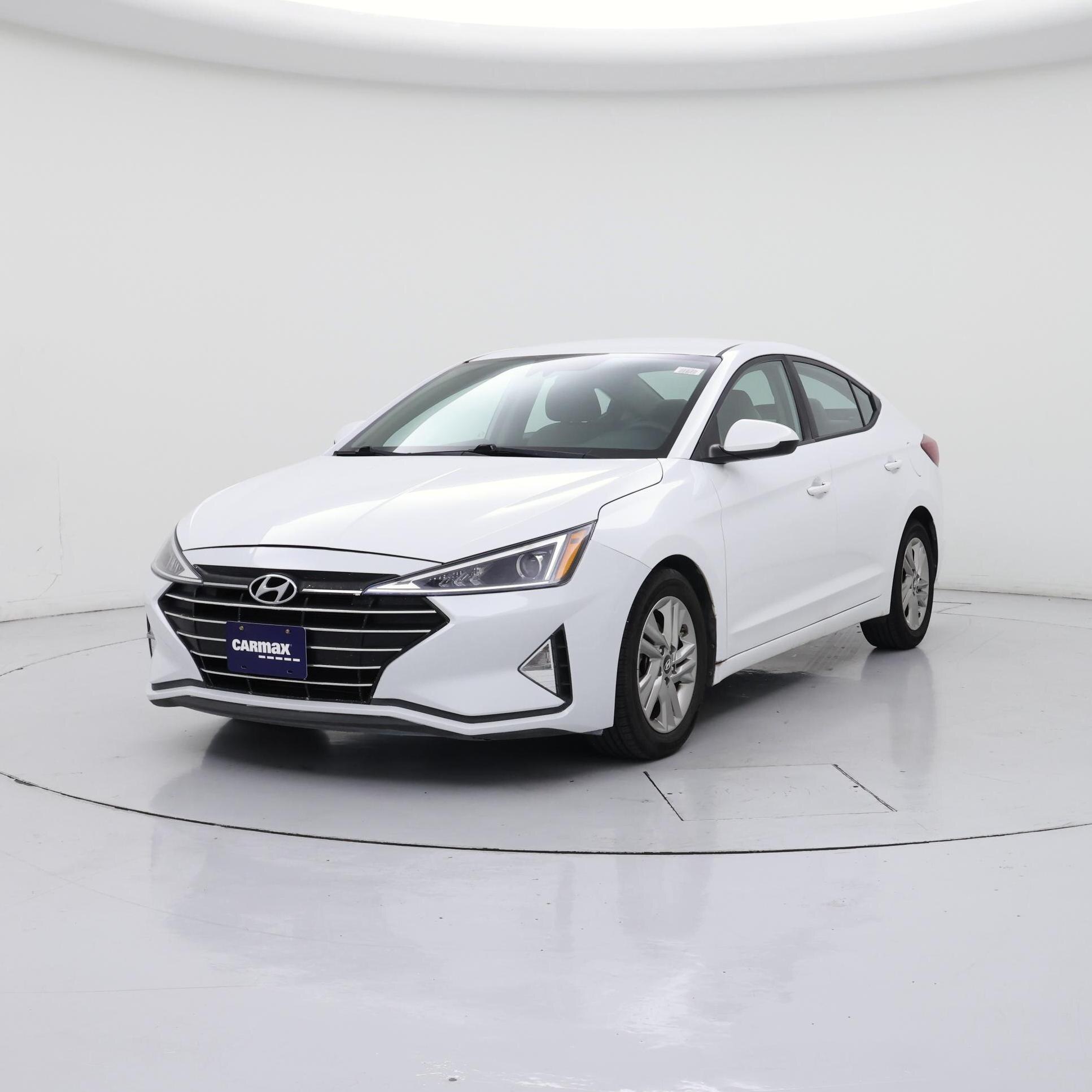 Thumbnail: 2019 Hyundai Elantra - 4