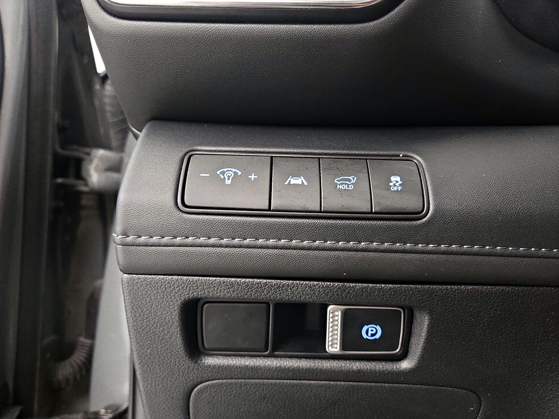 Thumbnail: 2022 Hyundai Santa Fe - 13