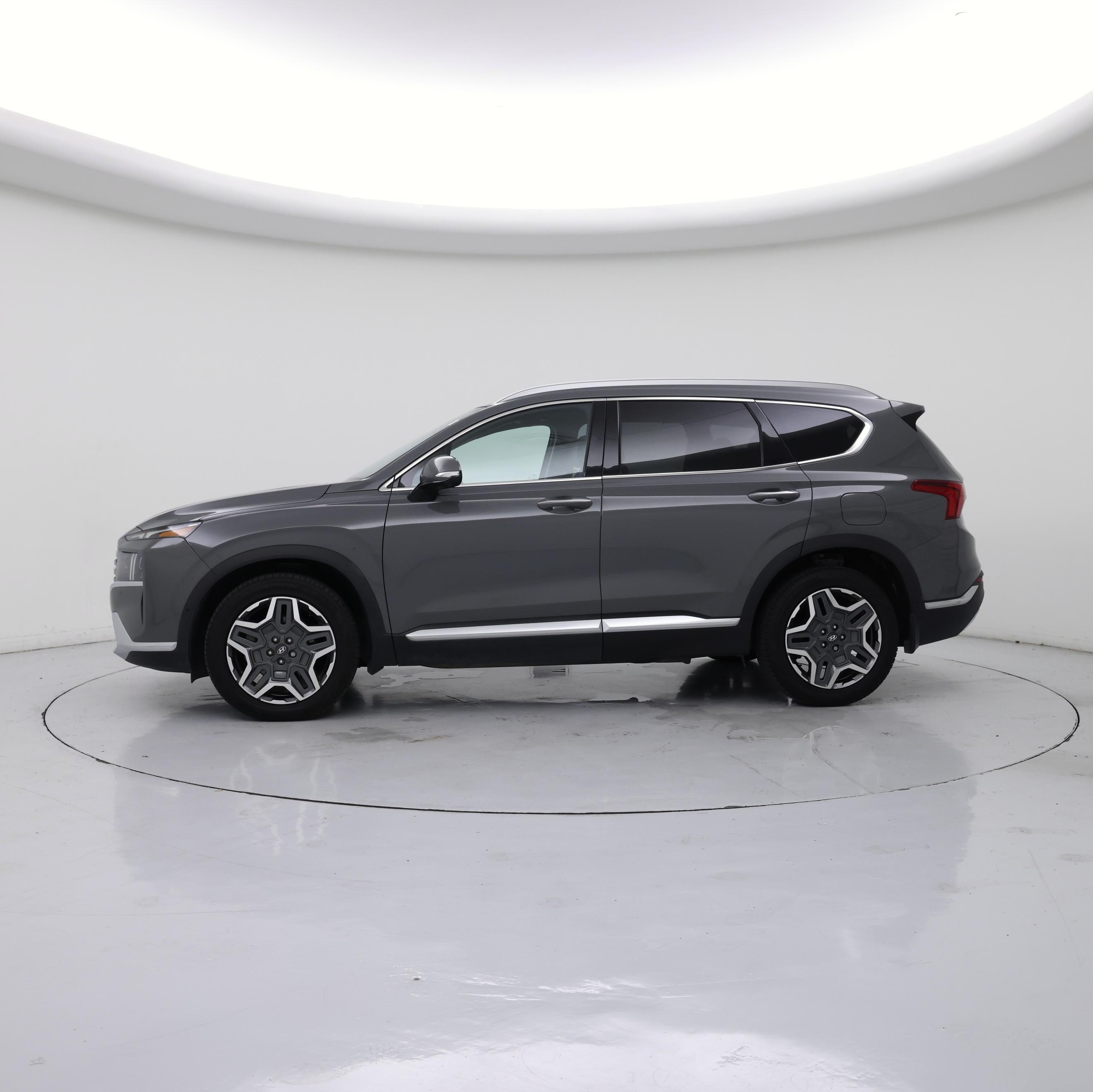 Thumbnail: 2022 Hyundai Santa Fe - 3