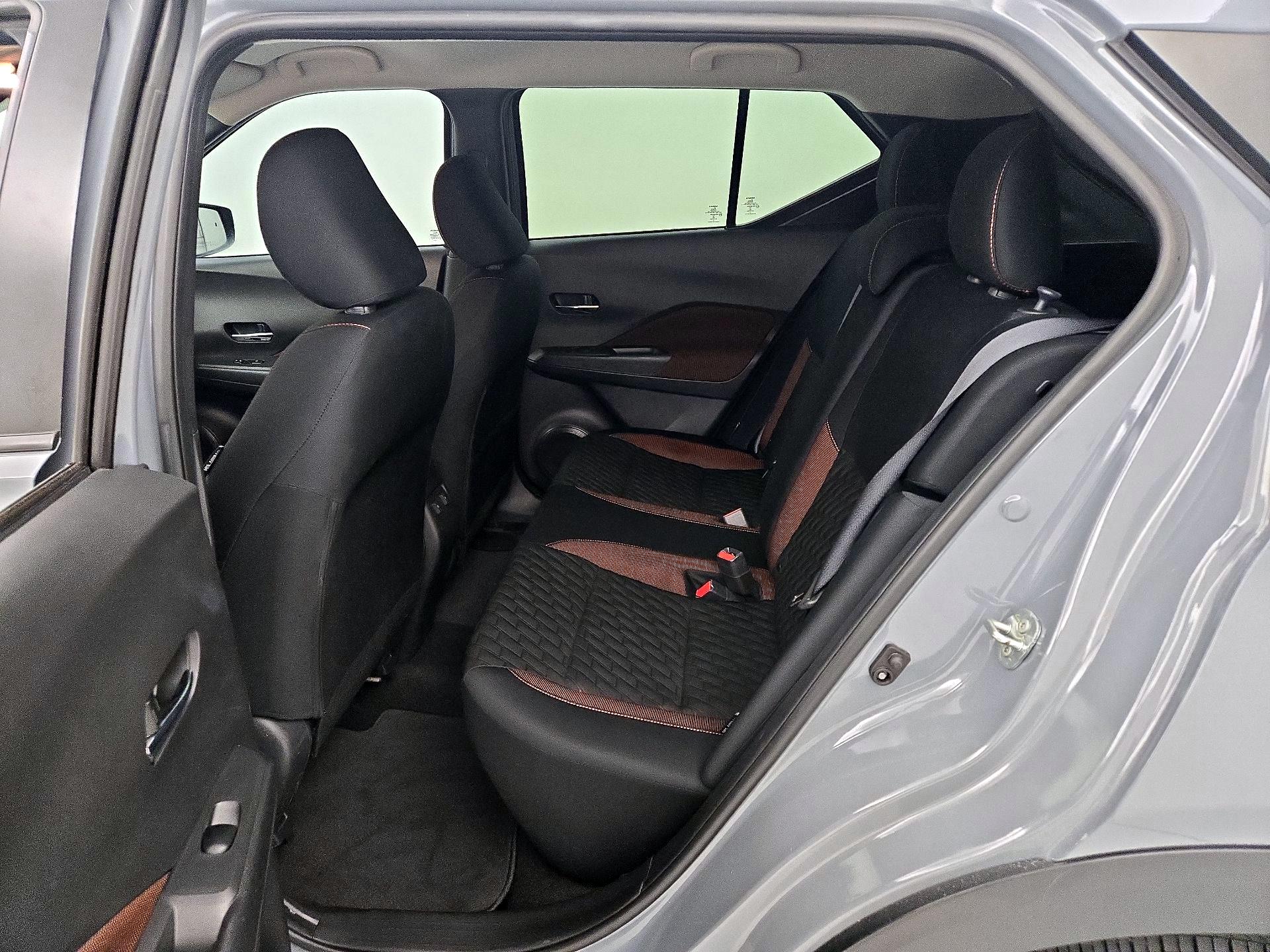 Thumbnail: 2023 Nissan Kicks - 18