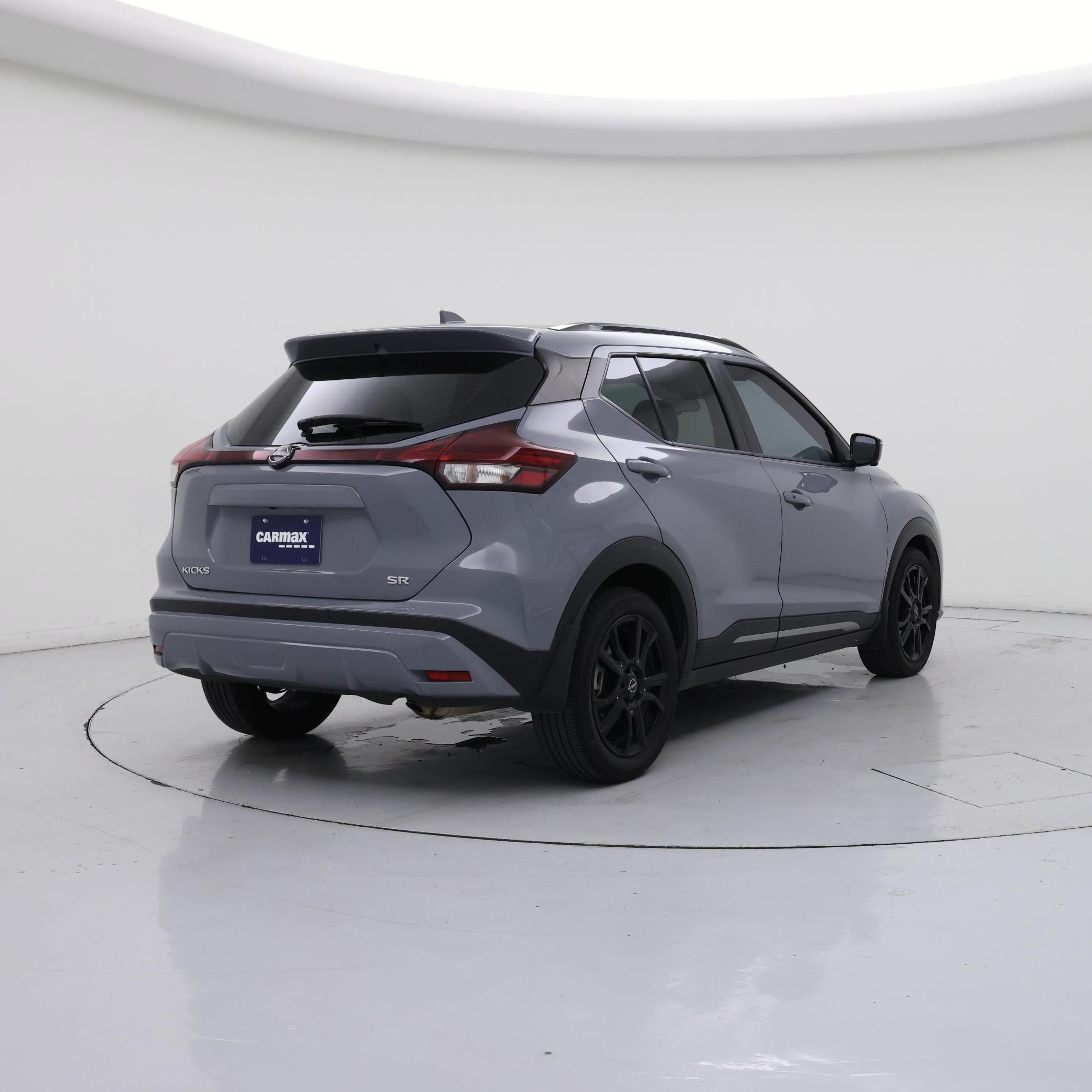 Thumbnail: 2023 Nissan Kicks - 8