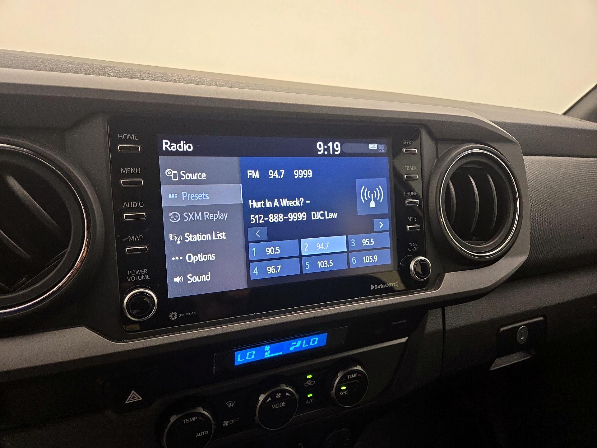 Thumbnail: 2022 Toyota Tacoma - 15