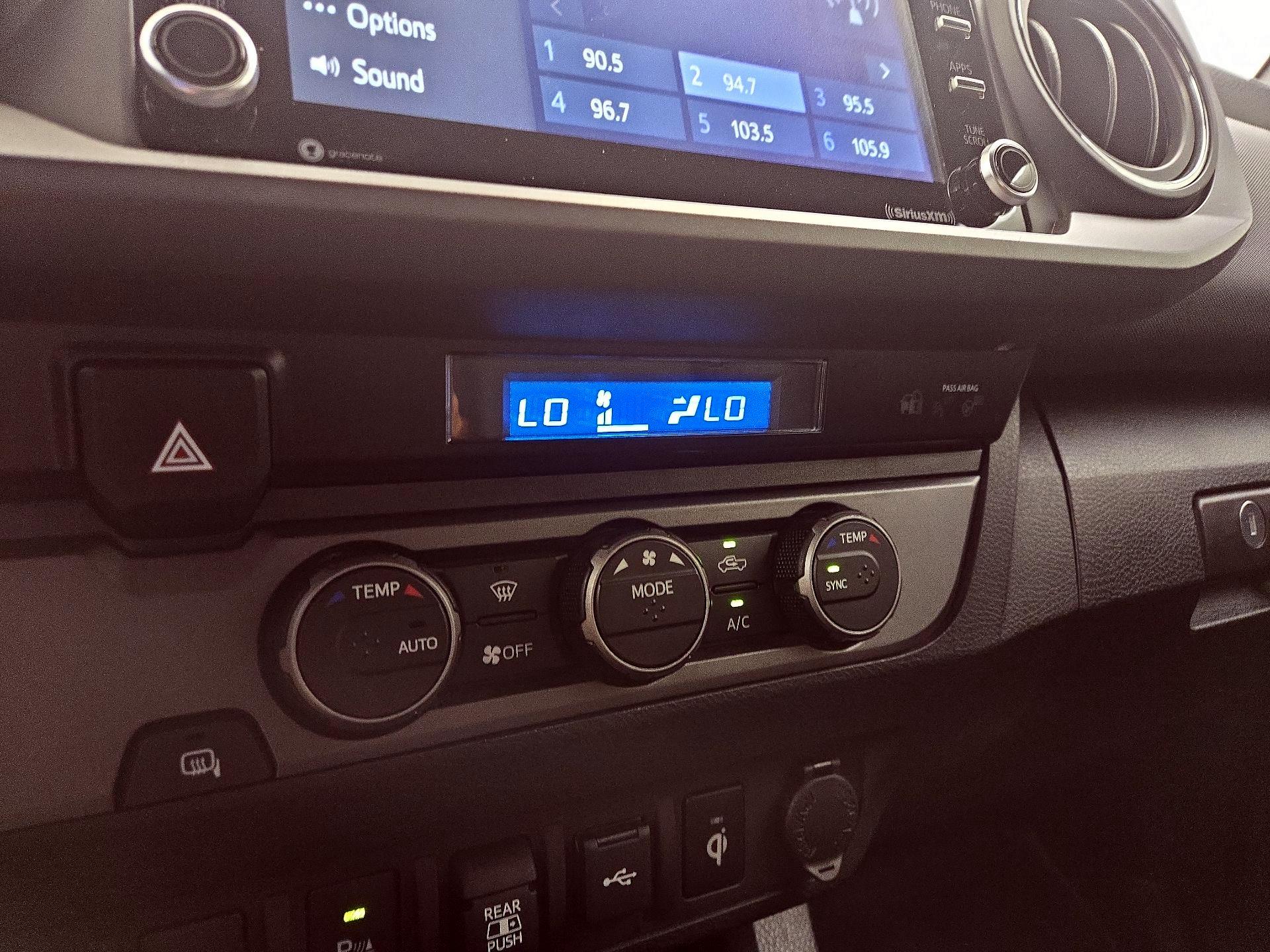 Thumbnail: 2022 Toyota Tacoma - 16