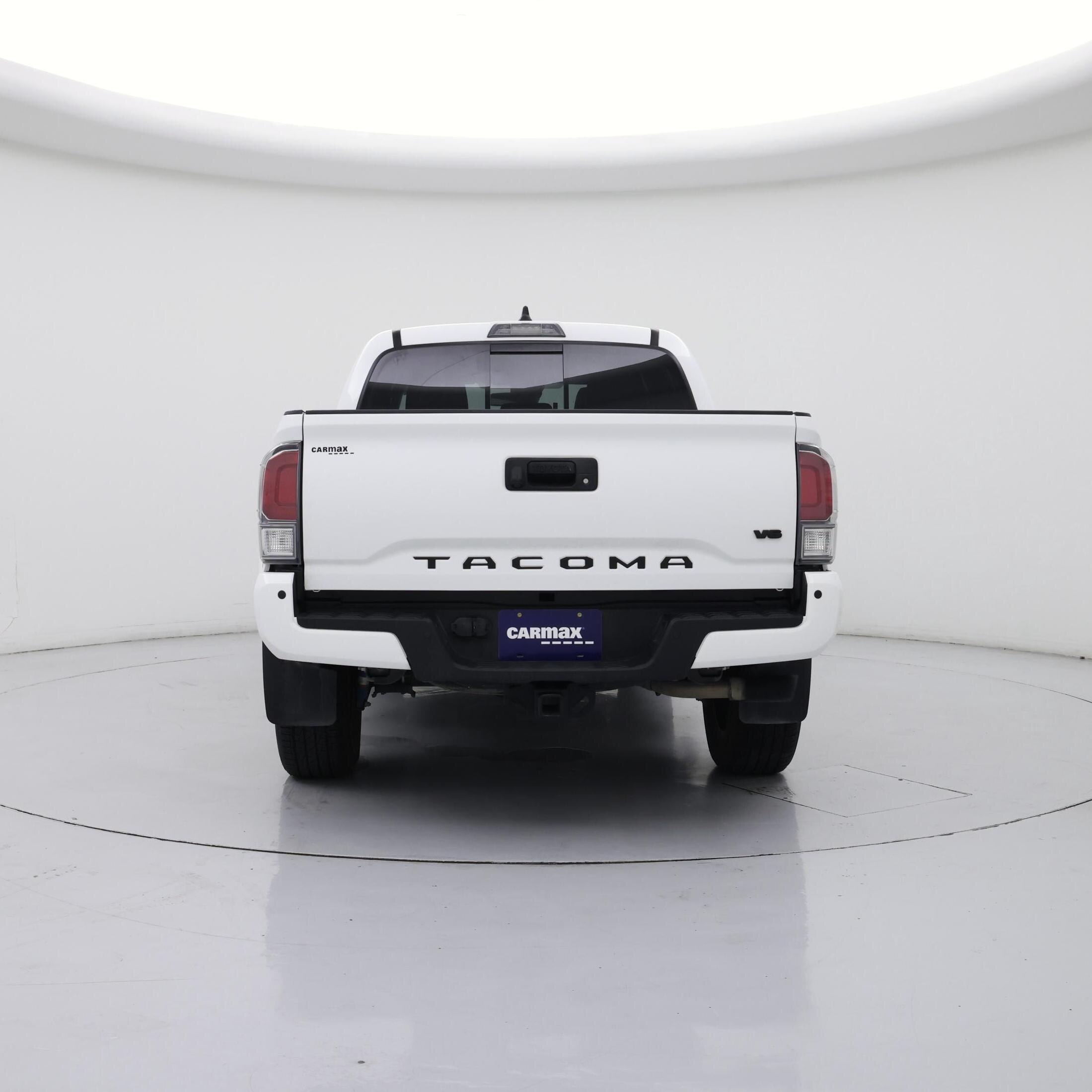 Thumbnail: 2022 Toyota Tacoma - 6