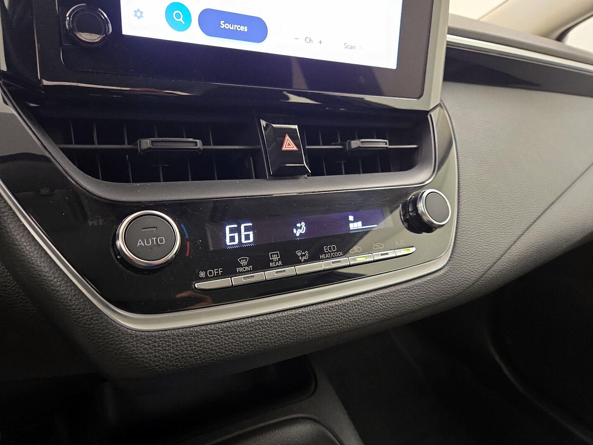 Thumbnail: 2024 Toyota Corolla - 16