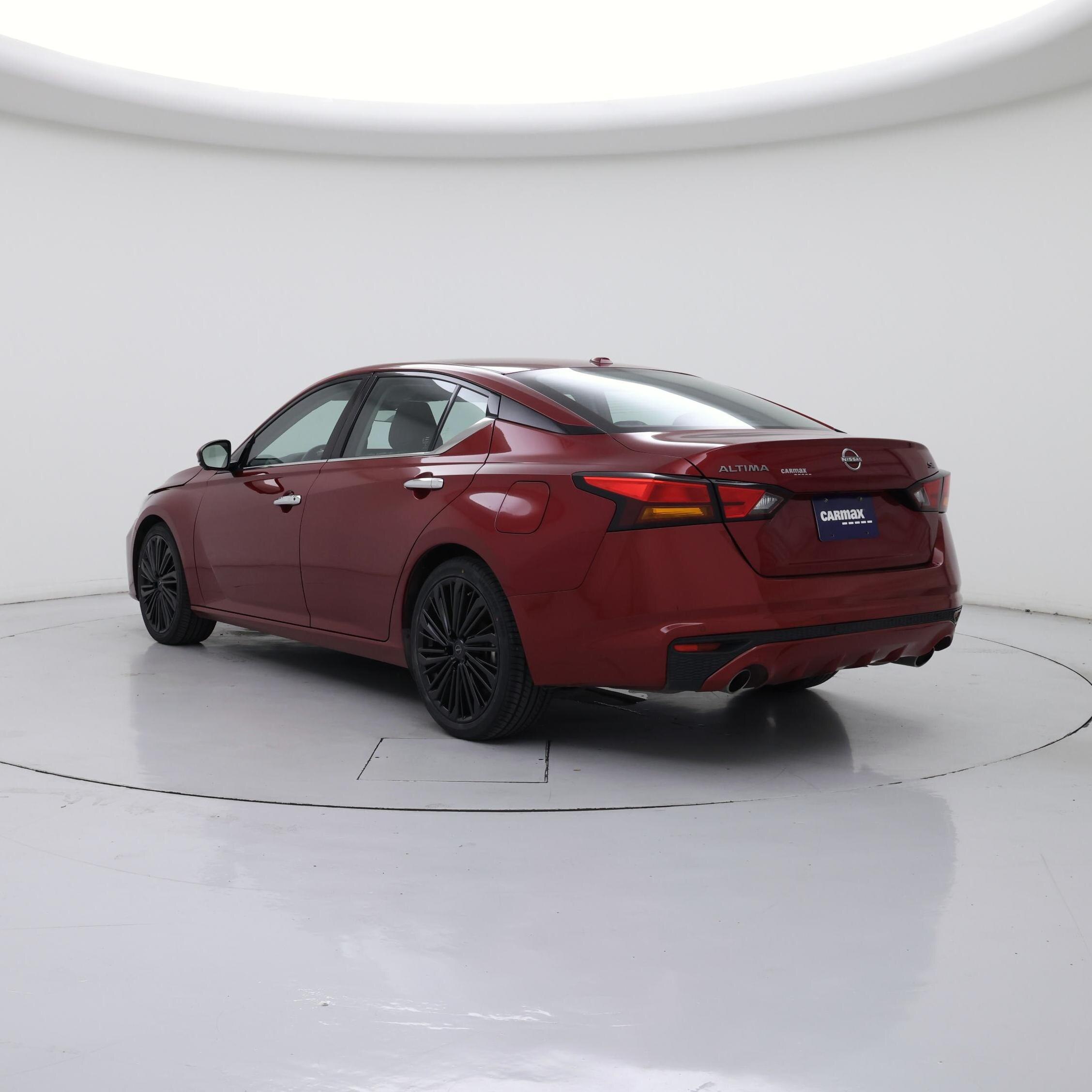 Thumbnail: 2023 Nissan Altima - 2